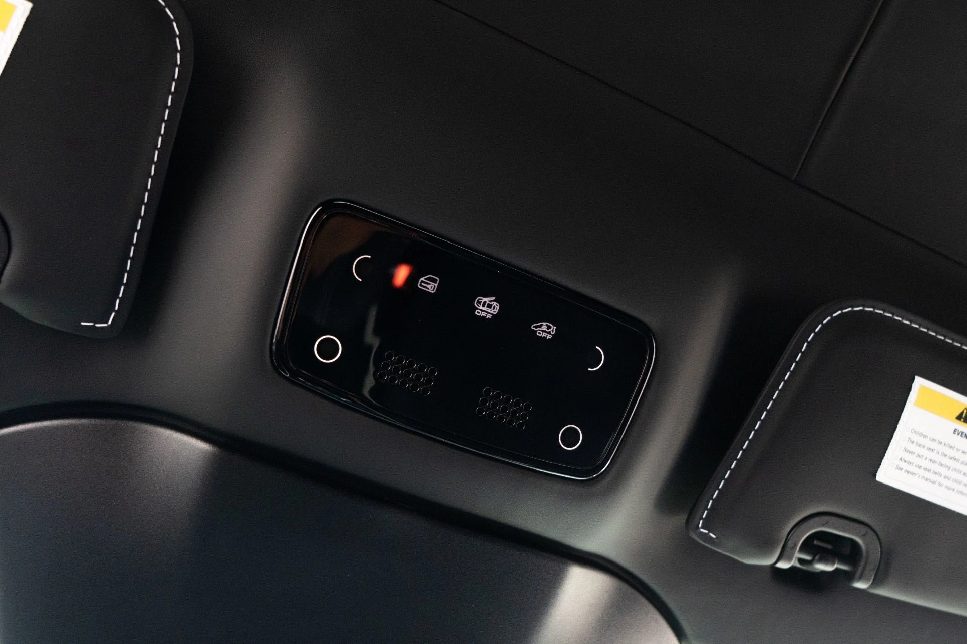 mph042_3390897000_Used_2022_Ferrari_Roma_1764790245_b74fe2a606