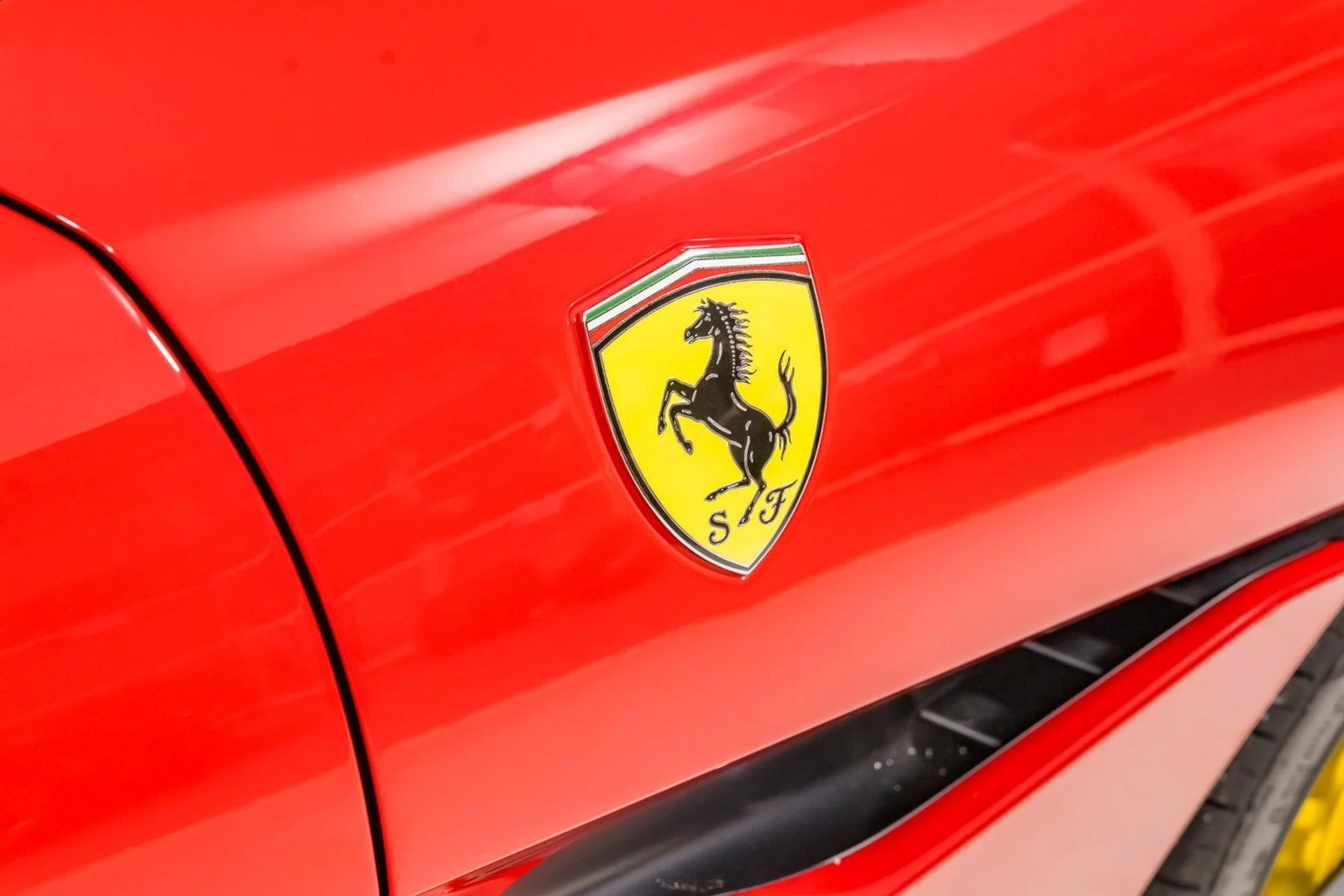 mph042_3403788947_b86ae409e1614a808b233af57887f690_d39e18c83a