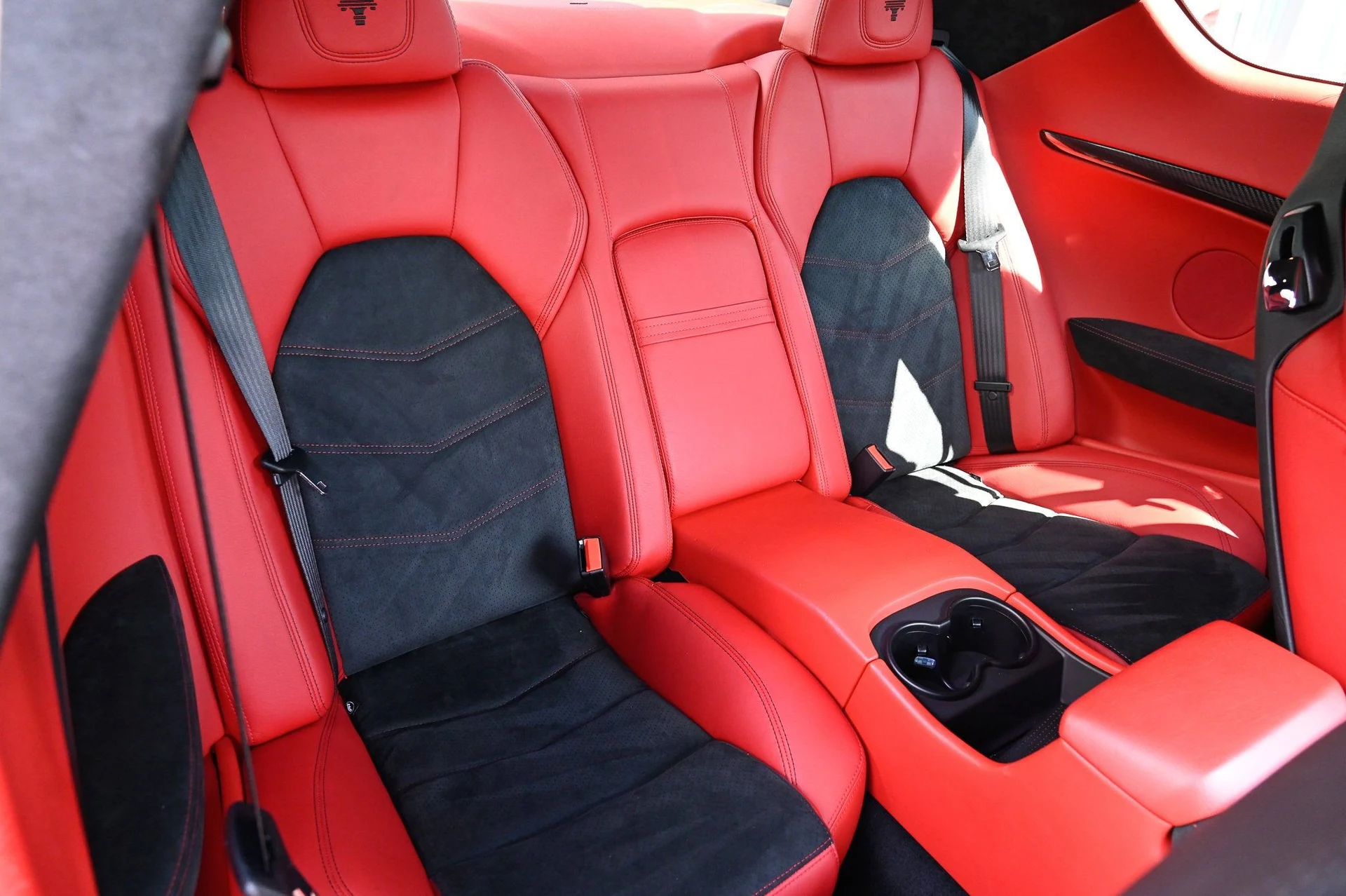 mph042_3419042880_f90eb89ea206499db75090d3a8251cc1_66c7732c4c