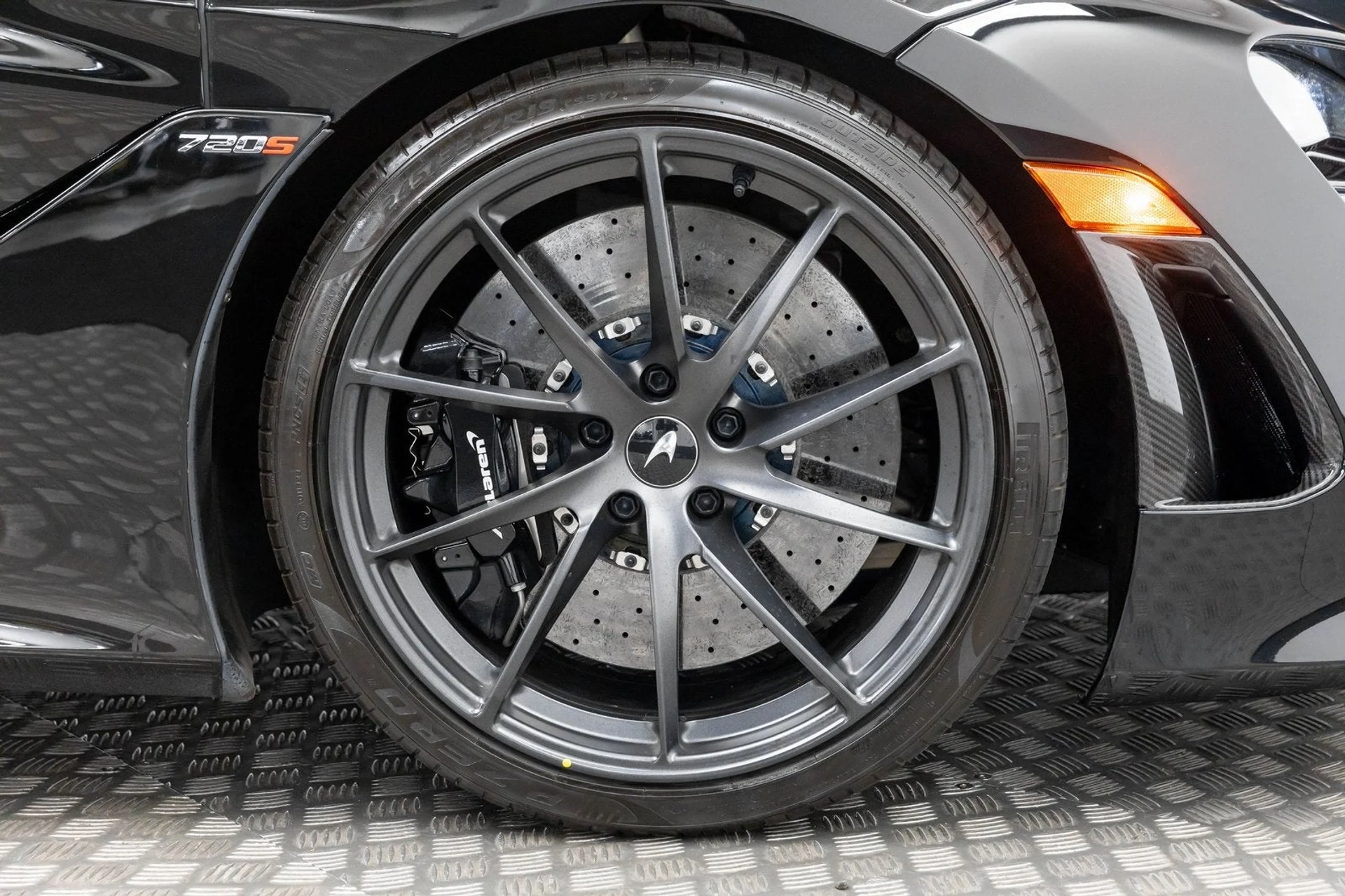 mph042_3421553817_43_b77fc580a1