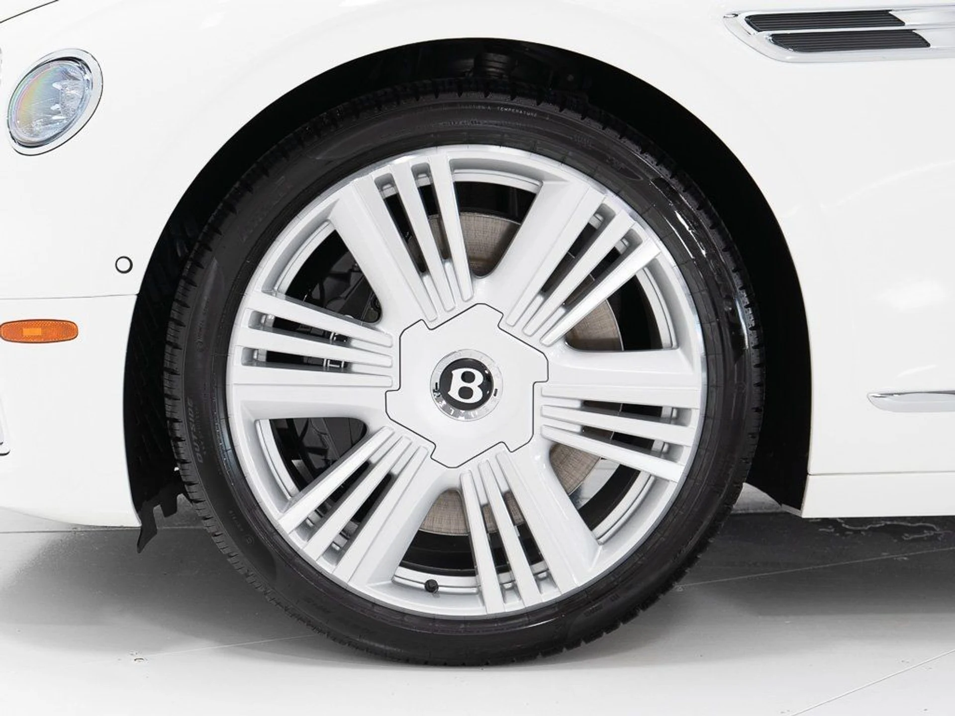 mph042_3428570419_b1fafe1fdf5207d4f8e747608f75e82c_011e843d05