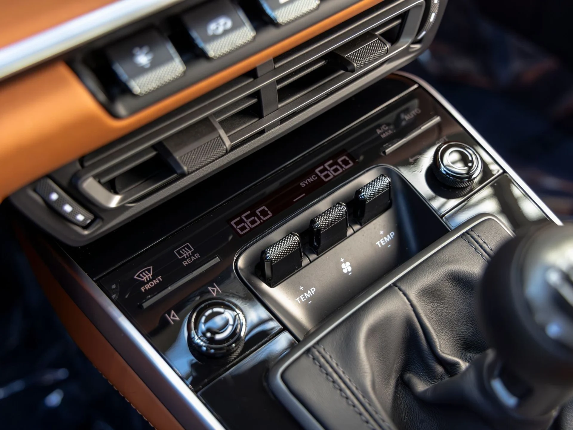 mph042_3433124620_43_abfe29a7db