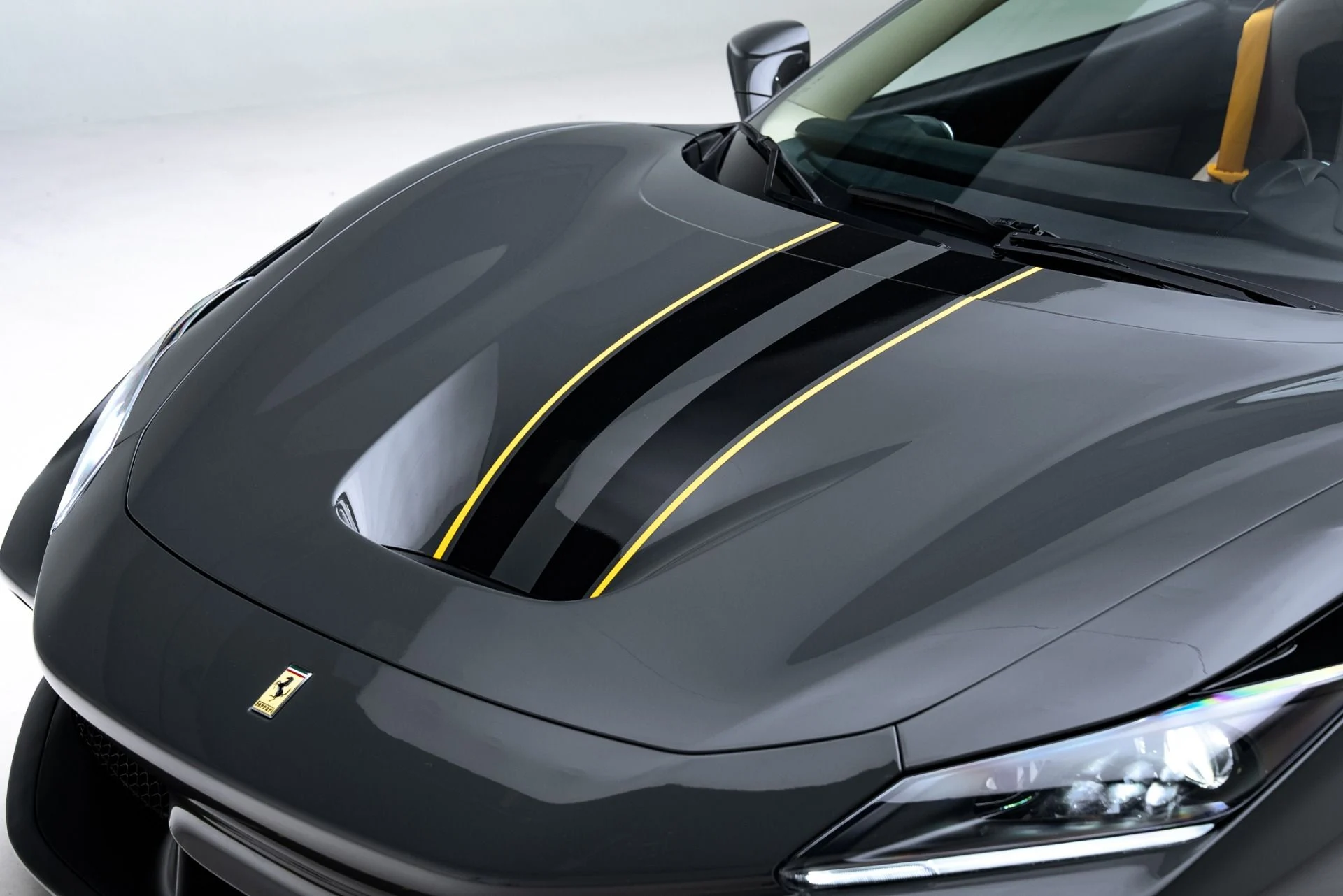 mph042_3438382905_Used_2022_Ferrari_F8_Tributo_1775088233_caaa0d62a6