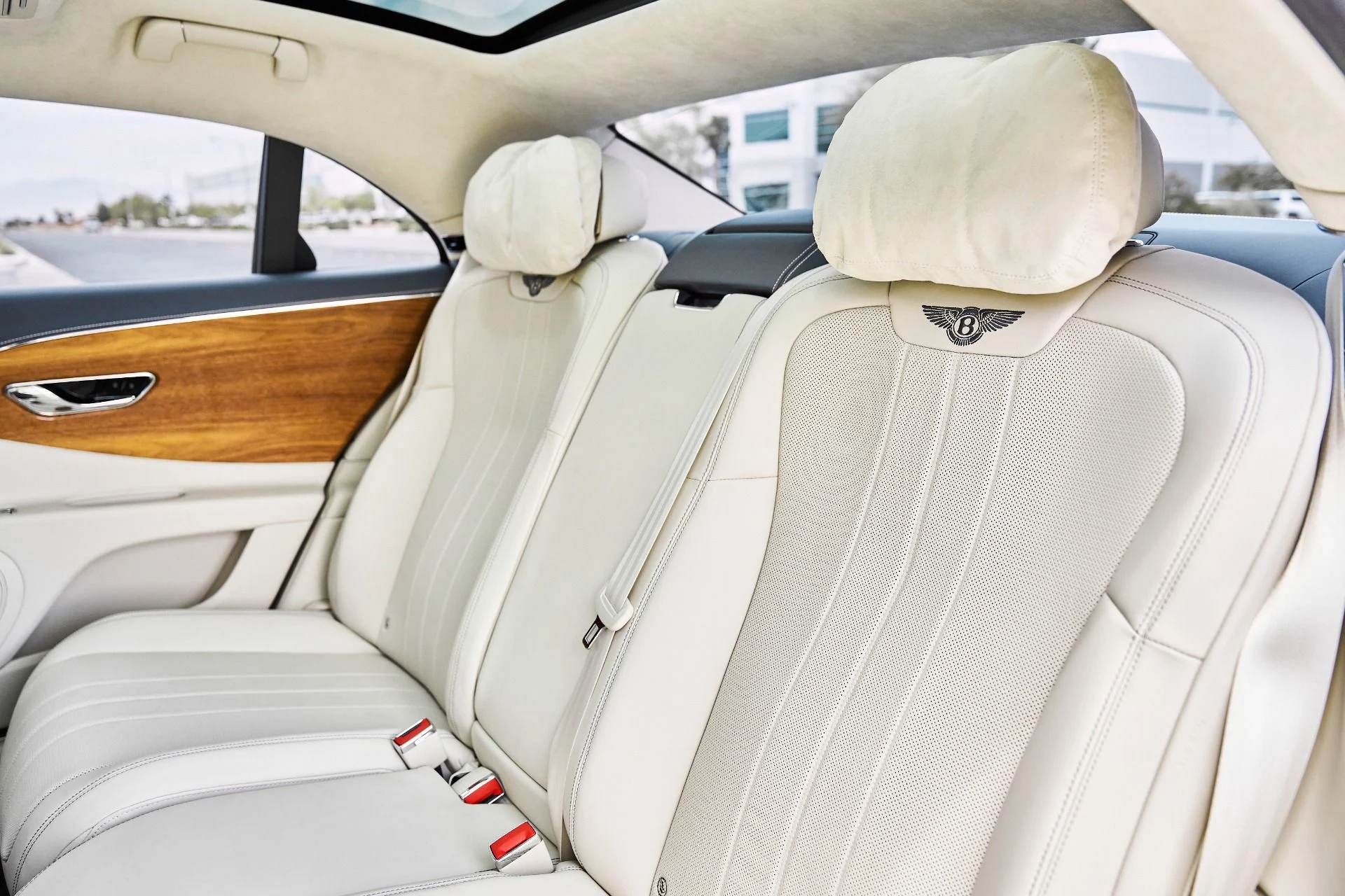 mph042_3442181823_Used_2021_Bentley_Flying_Spur_V8_1779867090_31a758ec91