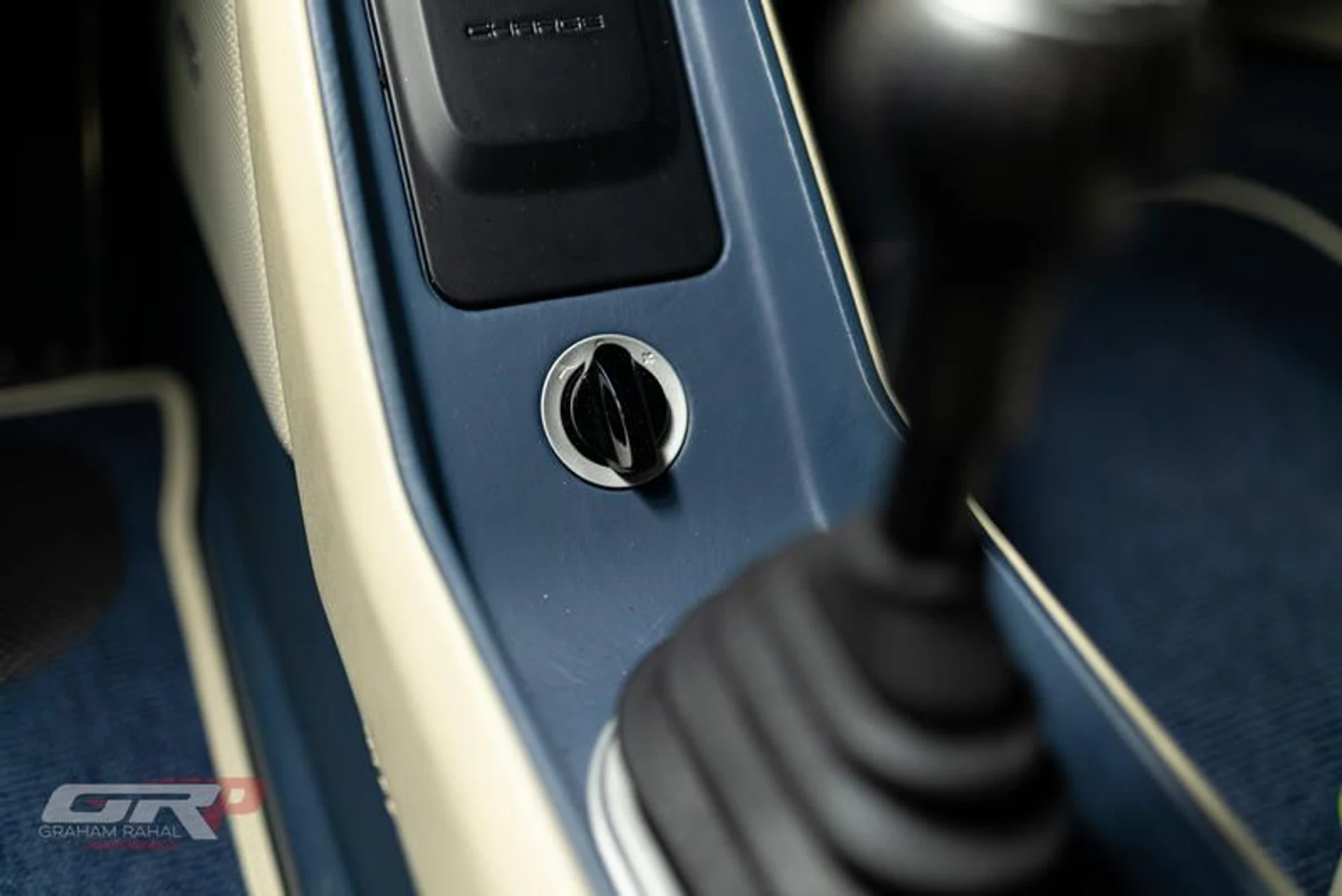 mph042_3442884258_6_F064118_C41_E_485_F_B52_F_E1720887_DECF_cf1e81cf4c