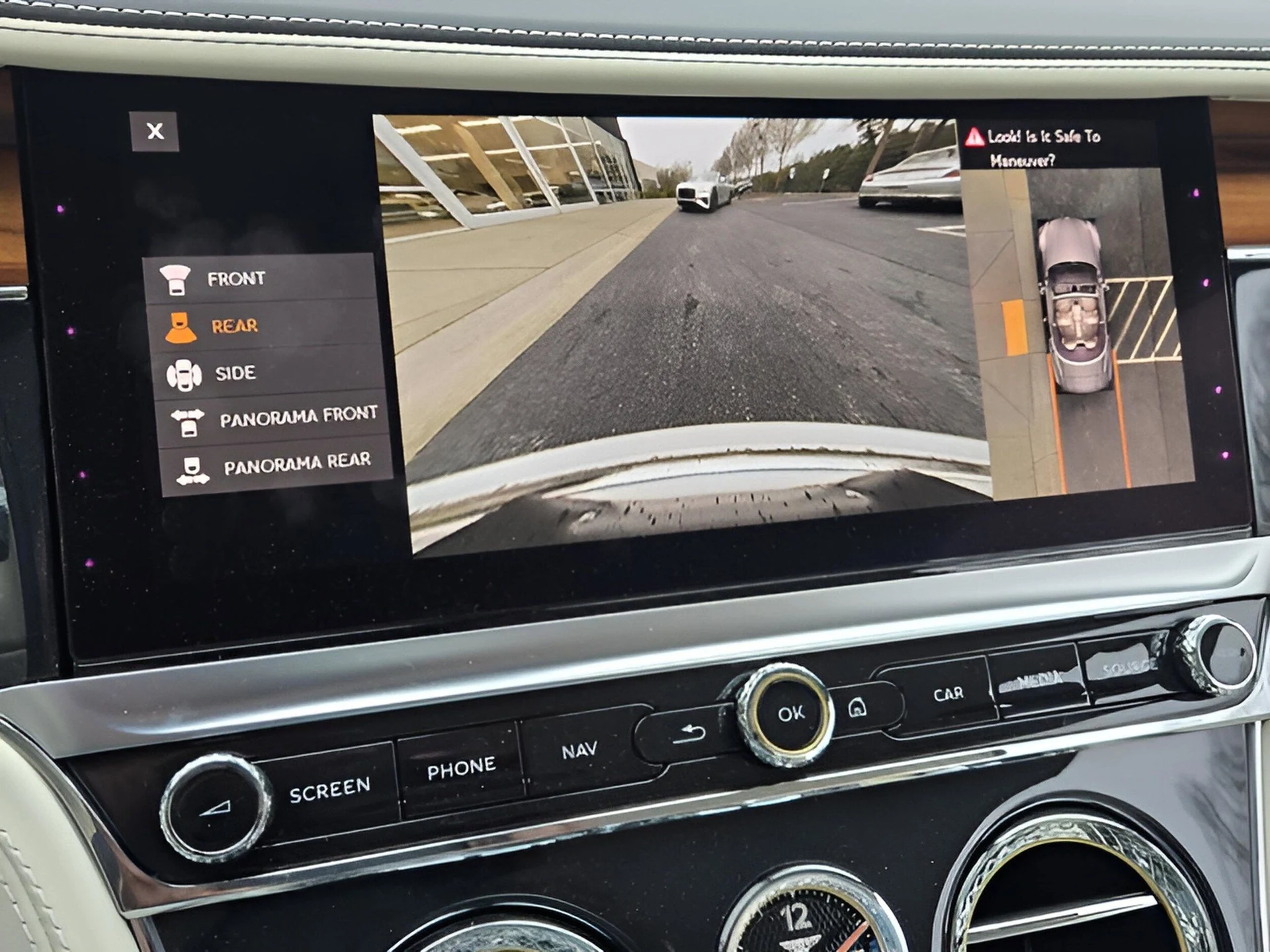 mph042_3455289243_affd15101ea502684bab0abd3cd40d23x_6890362ced