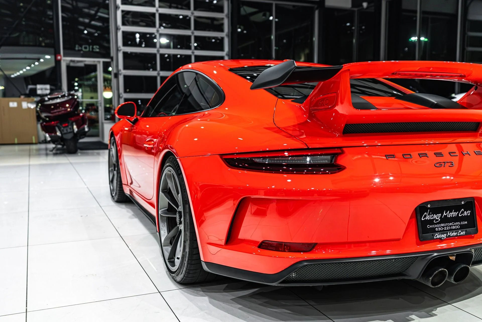 mph042_3471896405_13130_p43_l_186ea888d5