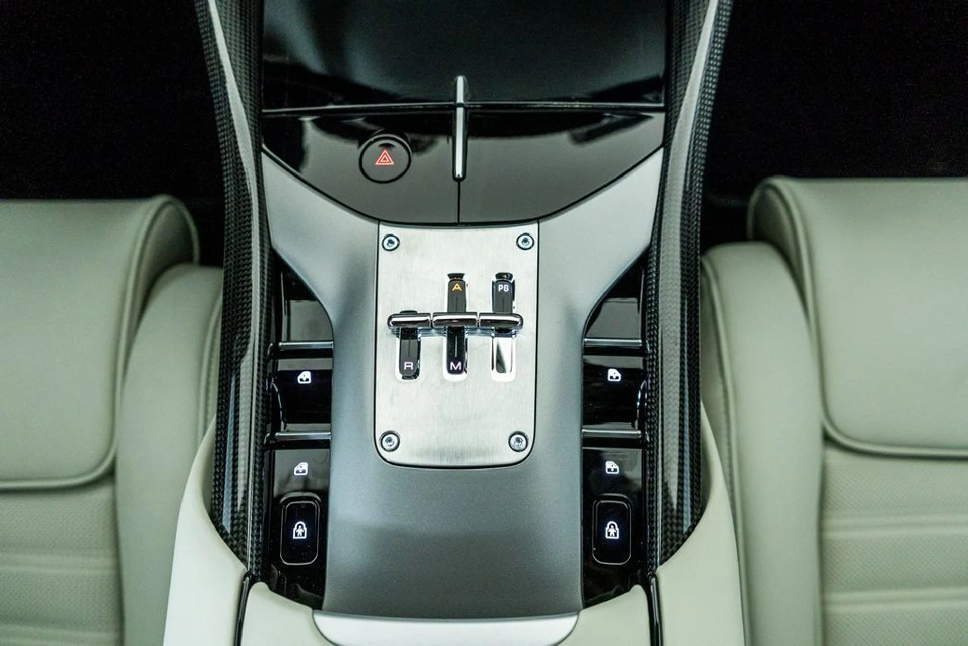 mph042_3472820515_43_25998339_6945f07aa91d1_1dd2c33c40