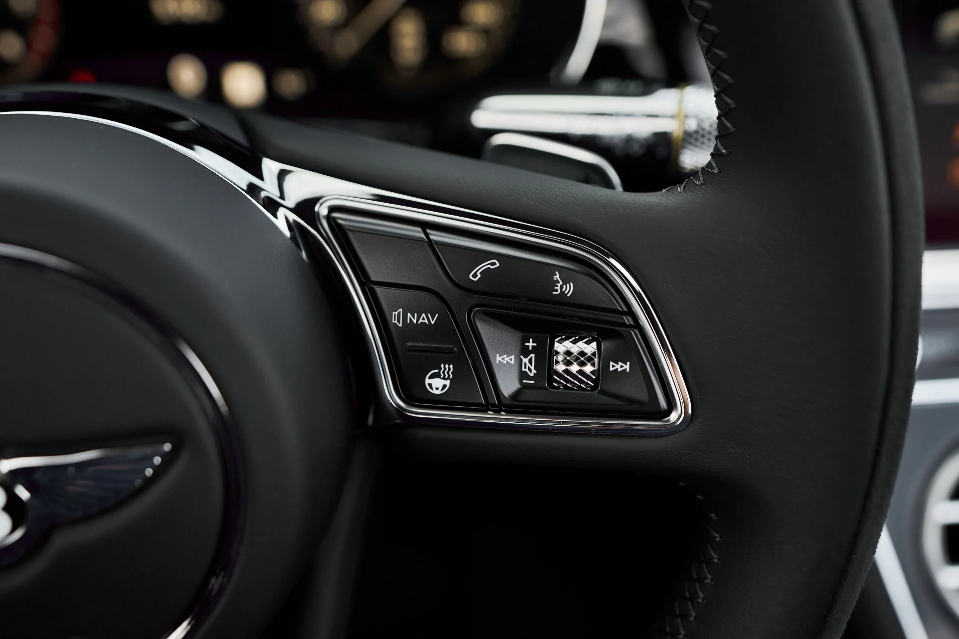 mph042_3473746086_Used_2024_Bentley_Continental_GT_V8_S_1764464408_0ce41fd47b