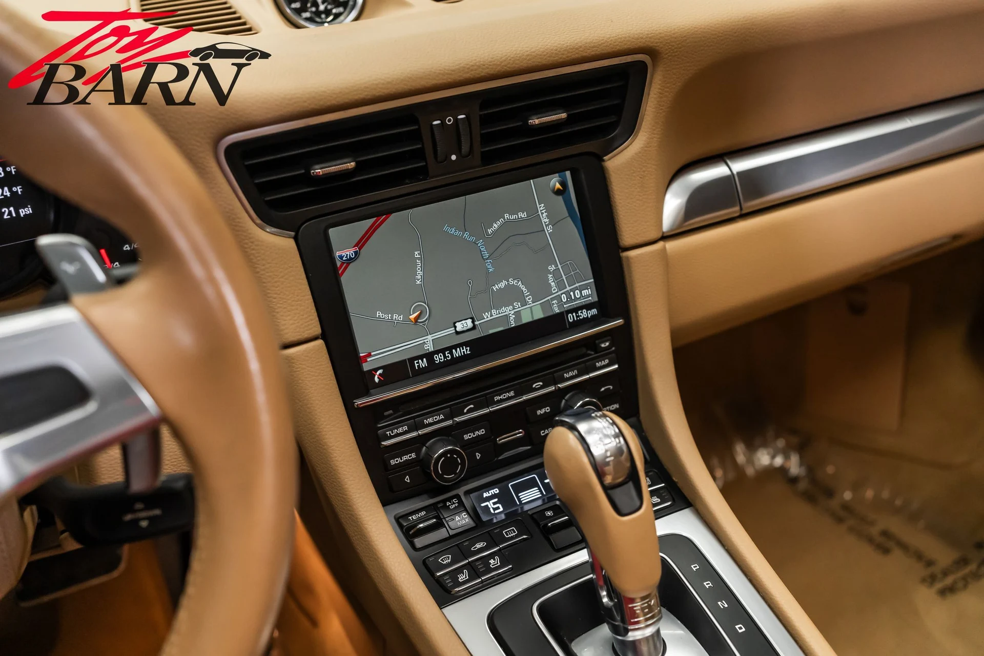 mph042_3480522386_77f76838895697370b97d1f0896e0da2x_4faaf55d49