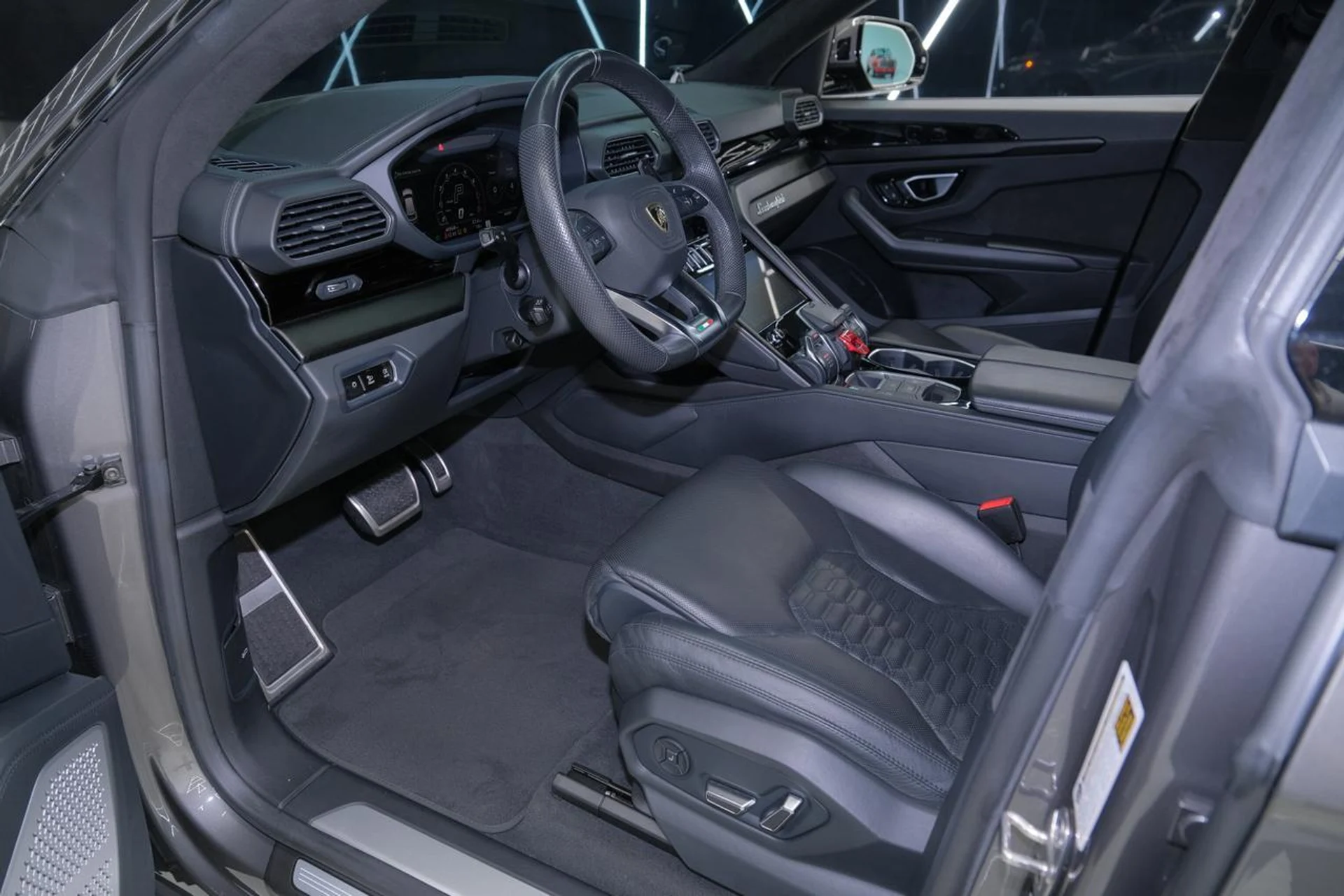 mph042_348305254_0cfeb1f27980a4d700f2d8696c83f49b_ec4e4cdc06