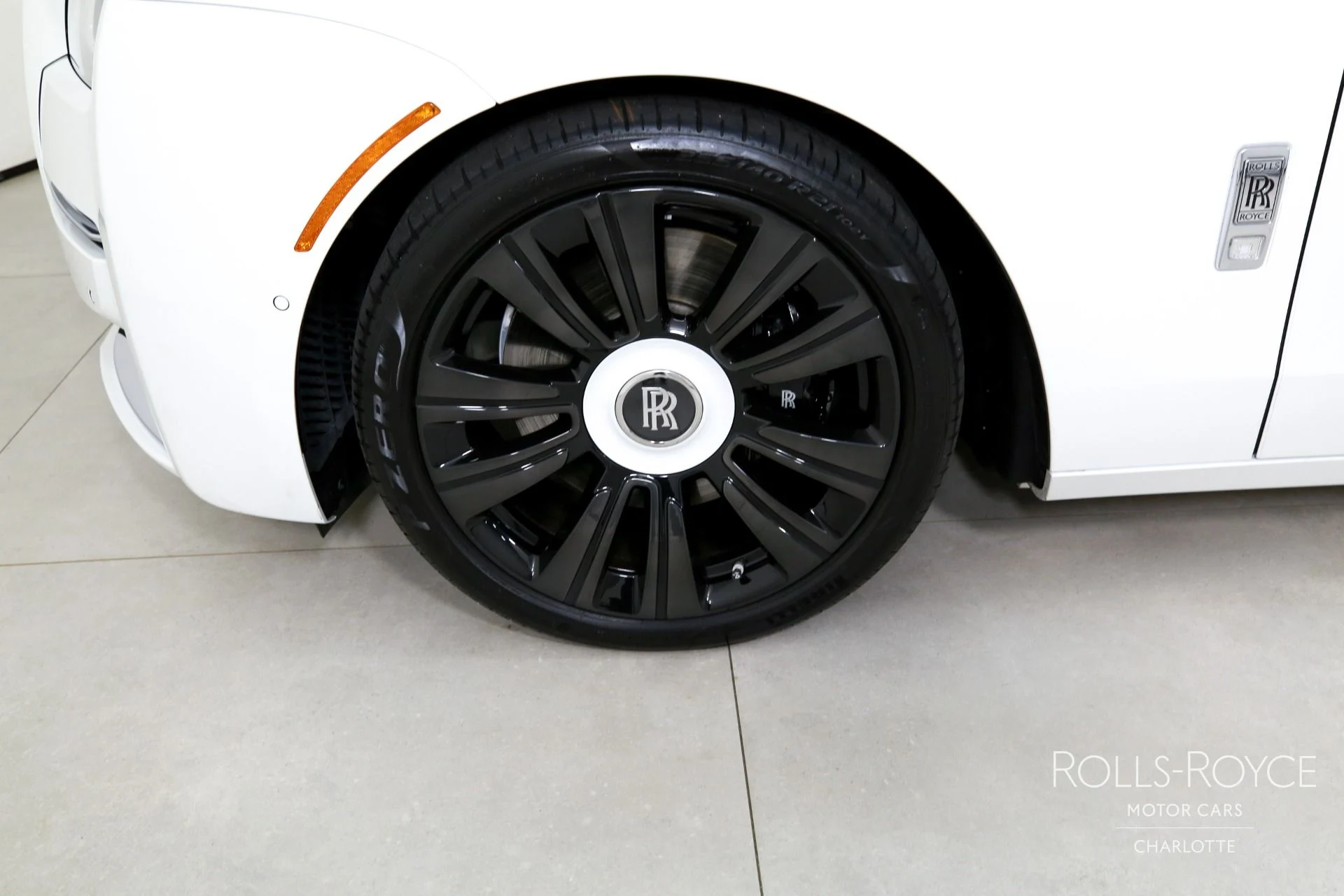 mph042_3492038019_Used_2021_Rolls_Royce_Ghost_1787242896_91830b9a2a