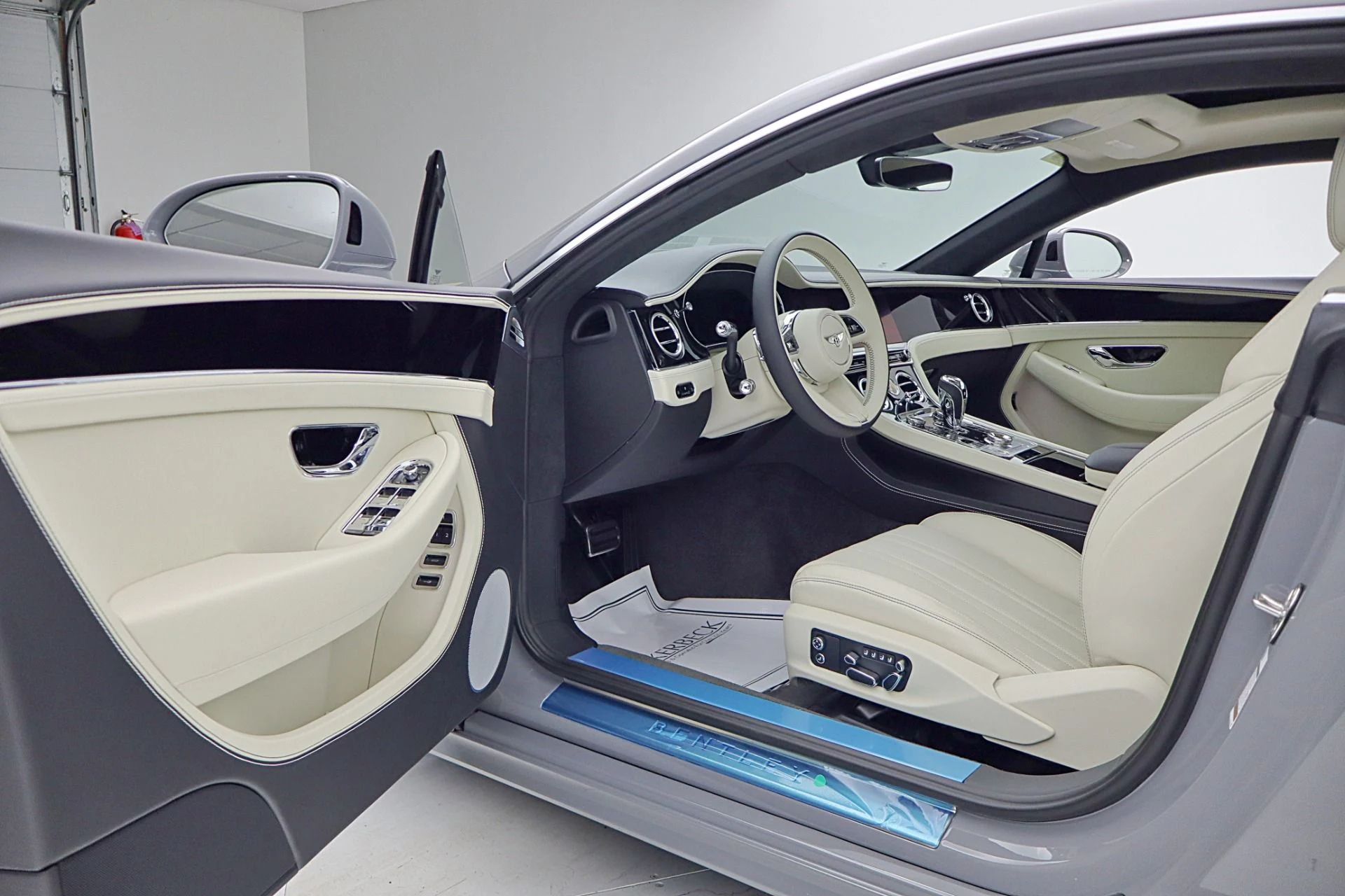 mph042_349794368_New_2026_Bentley_Continental_GT_c22888f4ff