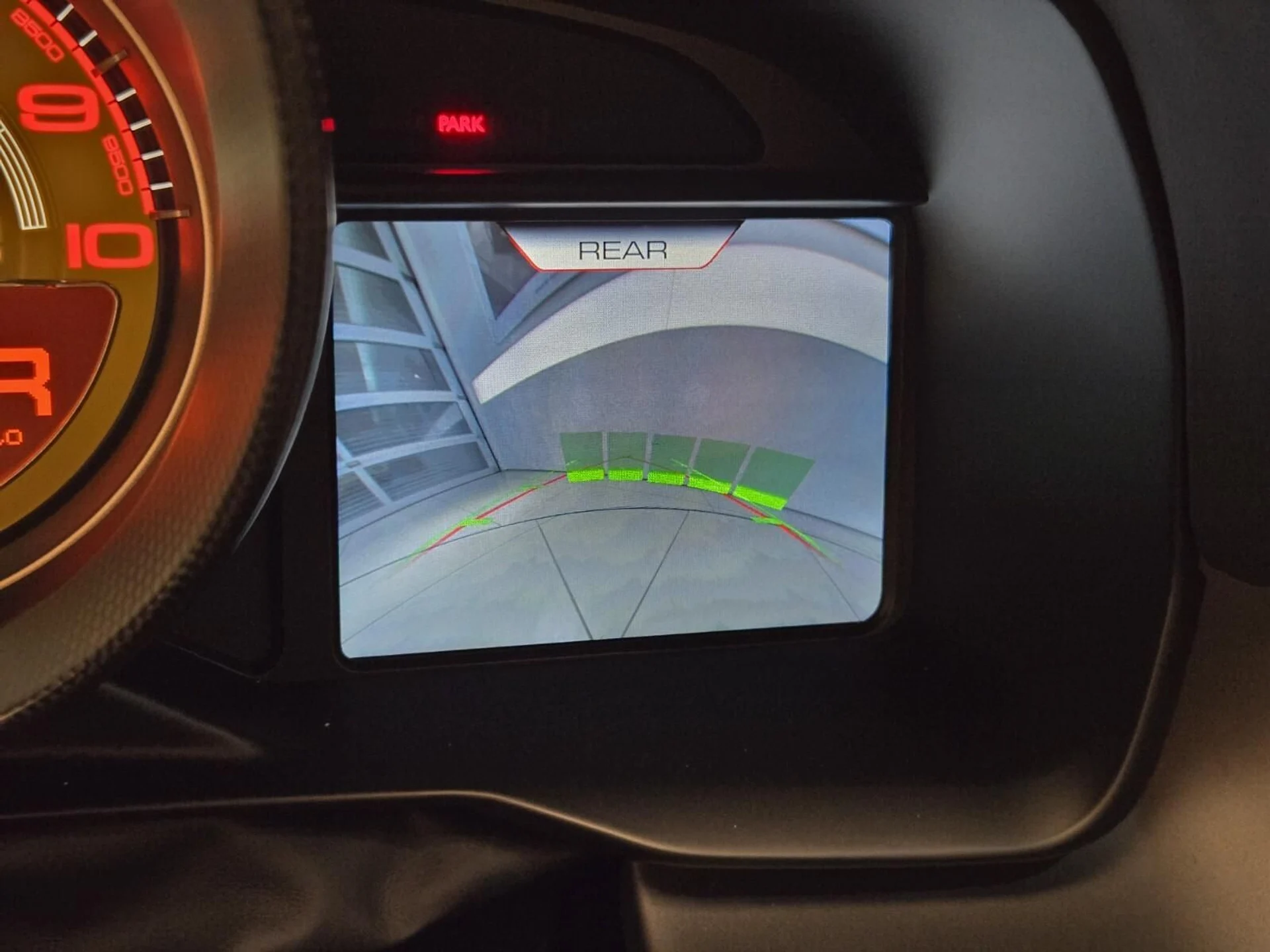 mph042_3502441324_Used_2021_Ferrari_F8_Spider_1766213881_bc92296b16