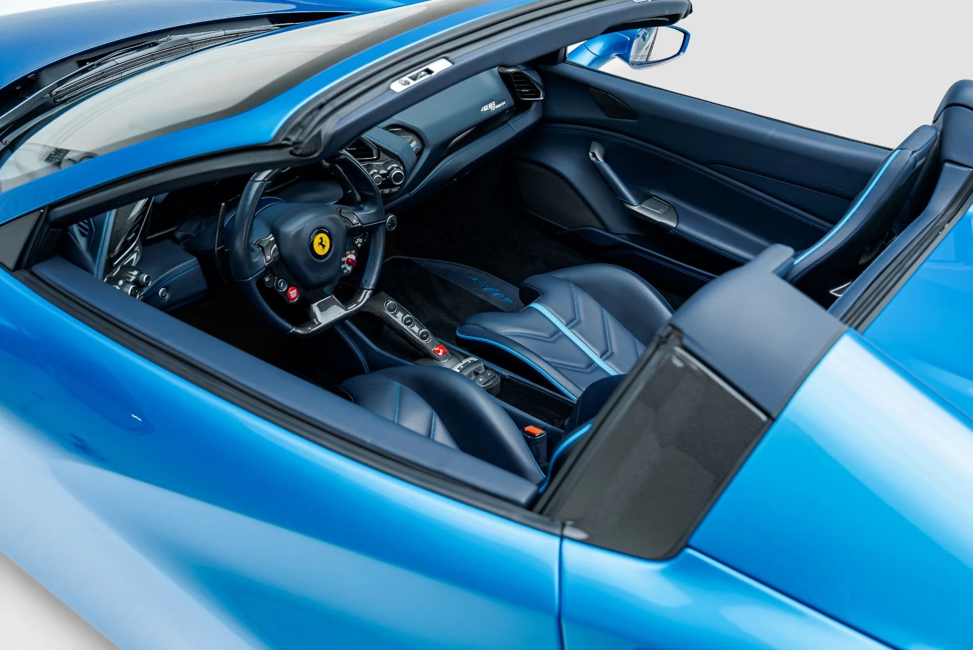 mph042_3504068723_Used_2019_Ferrari_488_Spider_1790896013_c46b73d62a