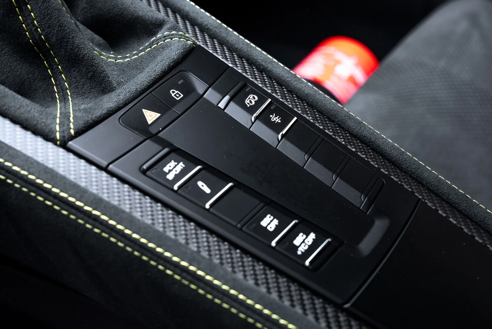 mph042_3506750477_Used_2024_Porsche_718_Cayman_GT_4_RS_1775511445_0221128f00