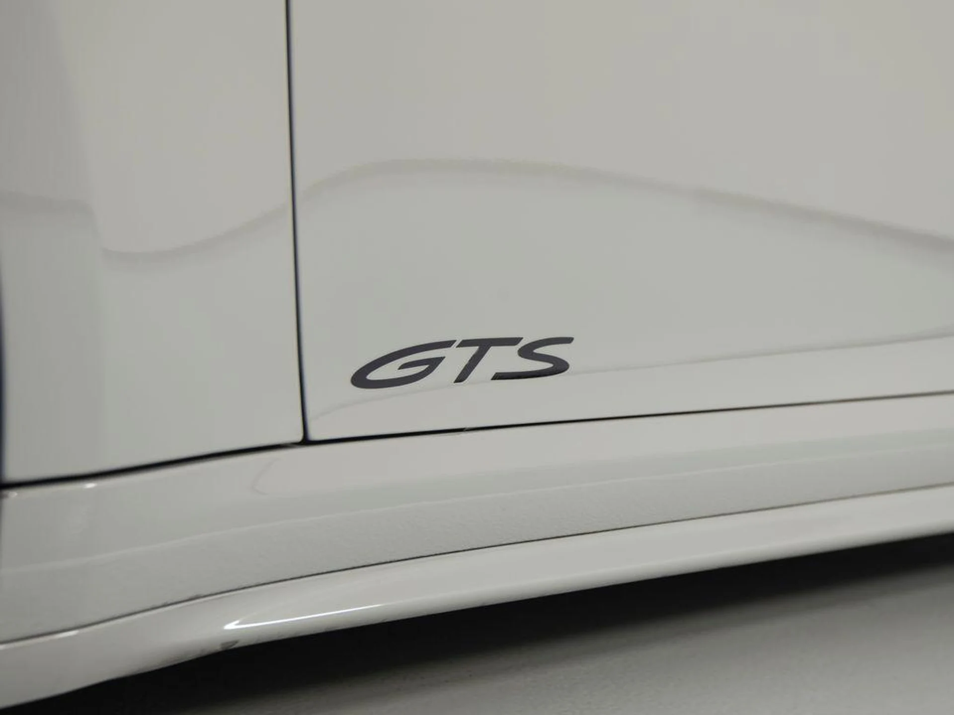 mph042_3525611149_j_Mj9f_Bl6_O5_J_Ve_O_Jay_PT_38r_V3gvc_f29045fe3d