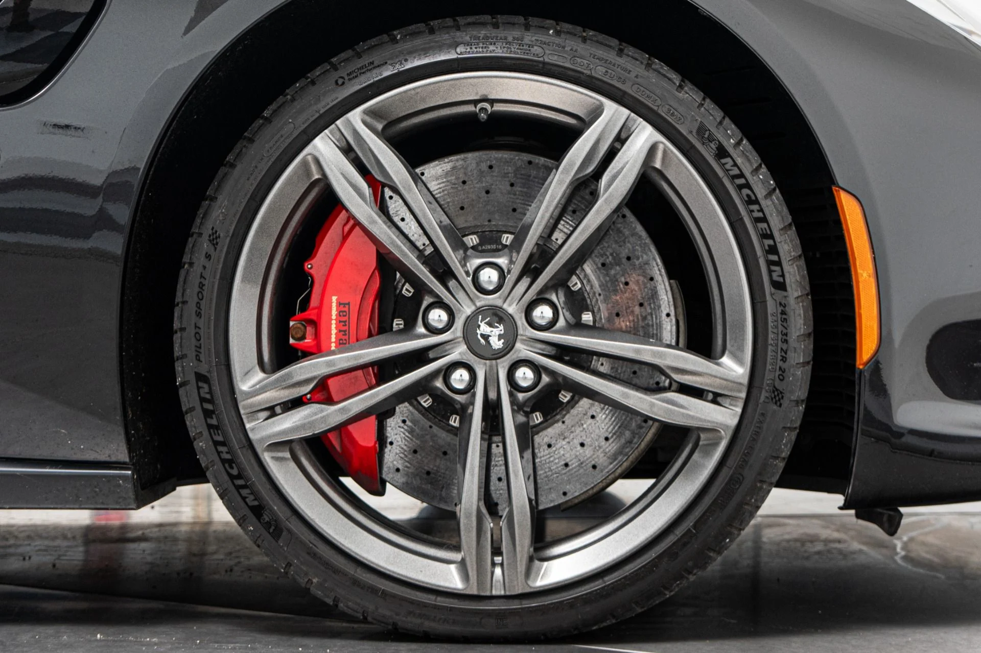 mph042_3542388965_Used_2019_Ferrari_GTC_4_Lusso_1790632614_453a135cc0