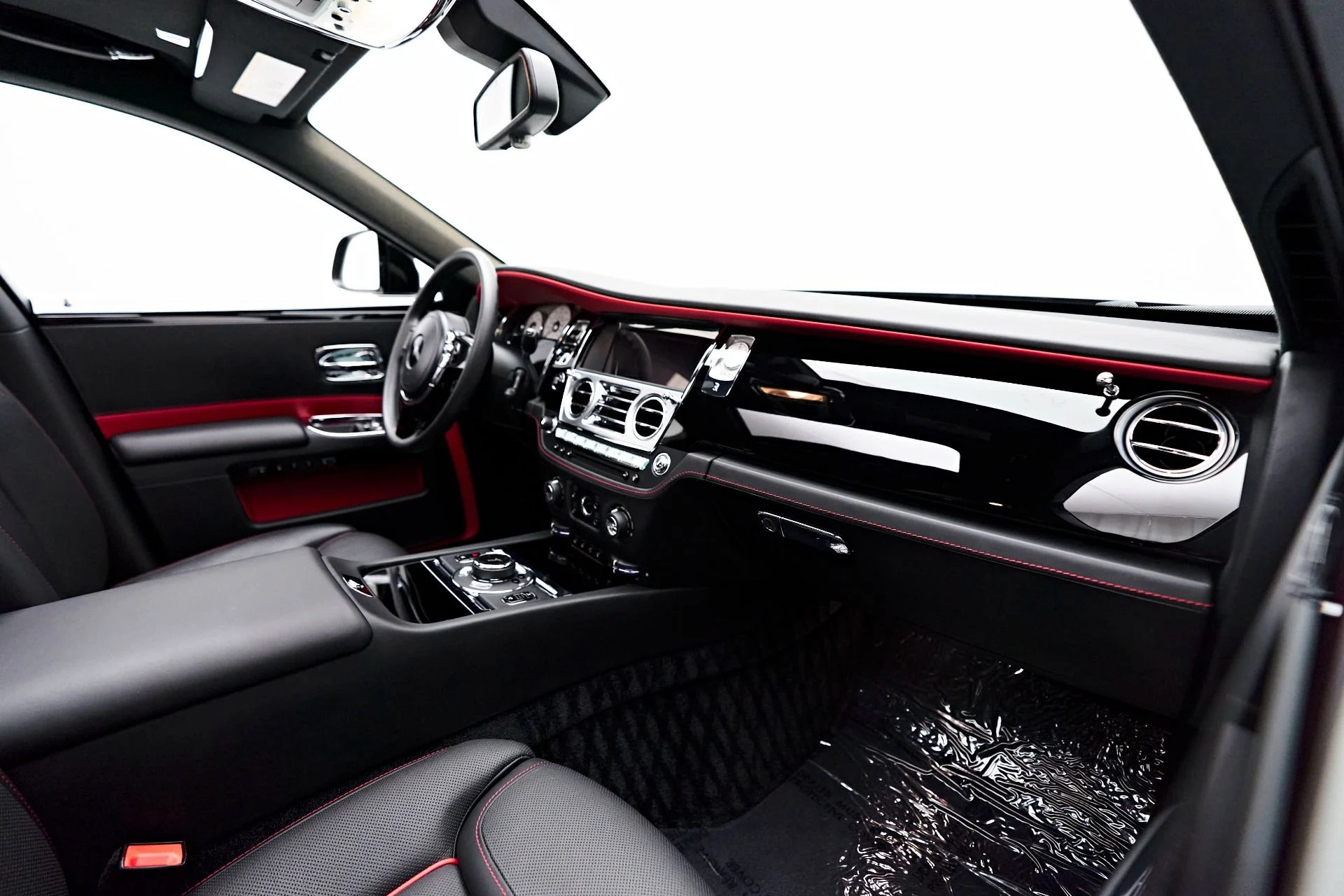 mph042_3548099435_Used_2019_Rolls_Royce_Ghost_Base_1713298107_737d497599