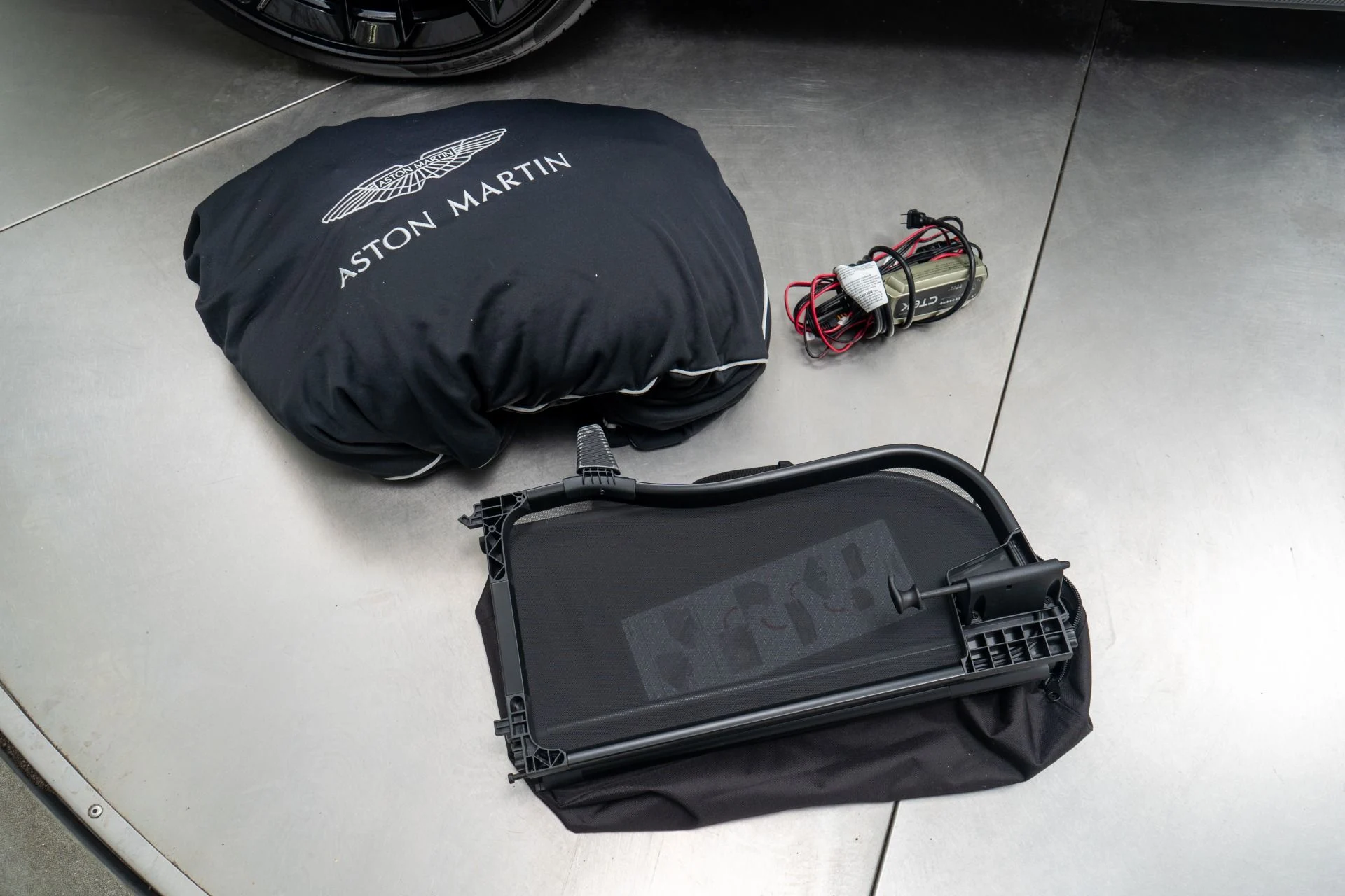 mph042_3549941491_Used_2018_Aston_Martin_Vanquish_Zagato_Volante_74_of_99_Built_Massive_848_K_MSRP_463_Original_Miles_1767103941_0cfc310f28