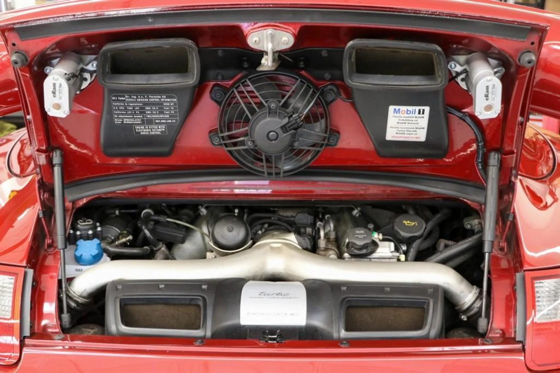 mph042_3557757927_Y8a_P_Ow_Cbyx3ja_i8a_Vv9_Nzi_L598_4b4eb74022