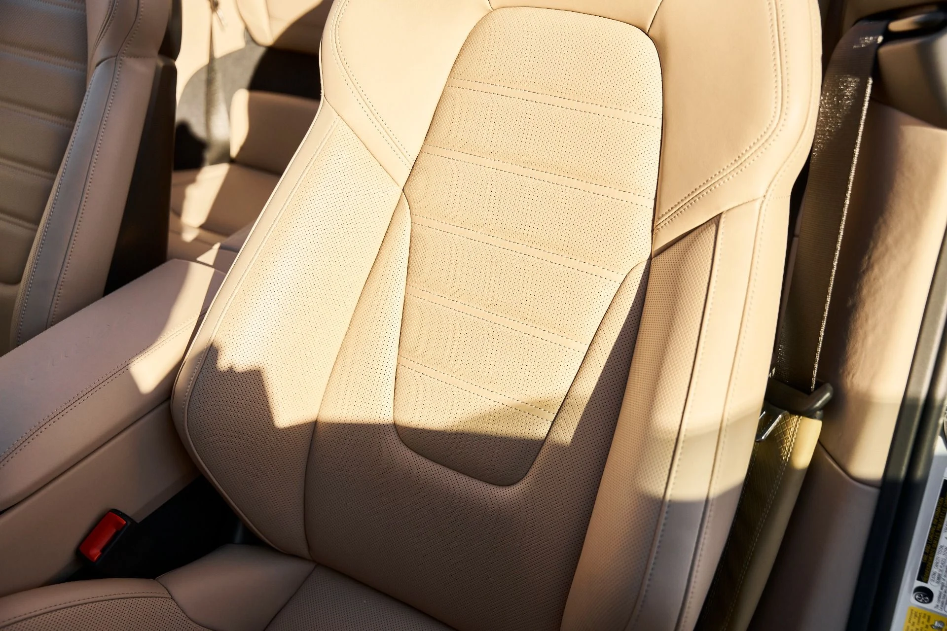 mph042_3598415234_Used_2024_Porsche_911_Turbo_1768616382_e0b3265736