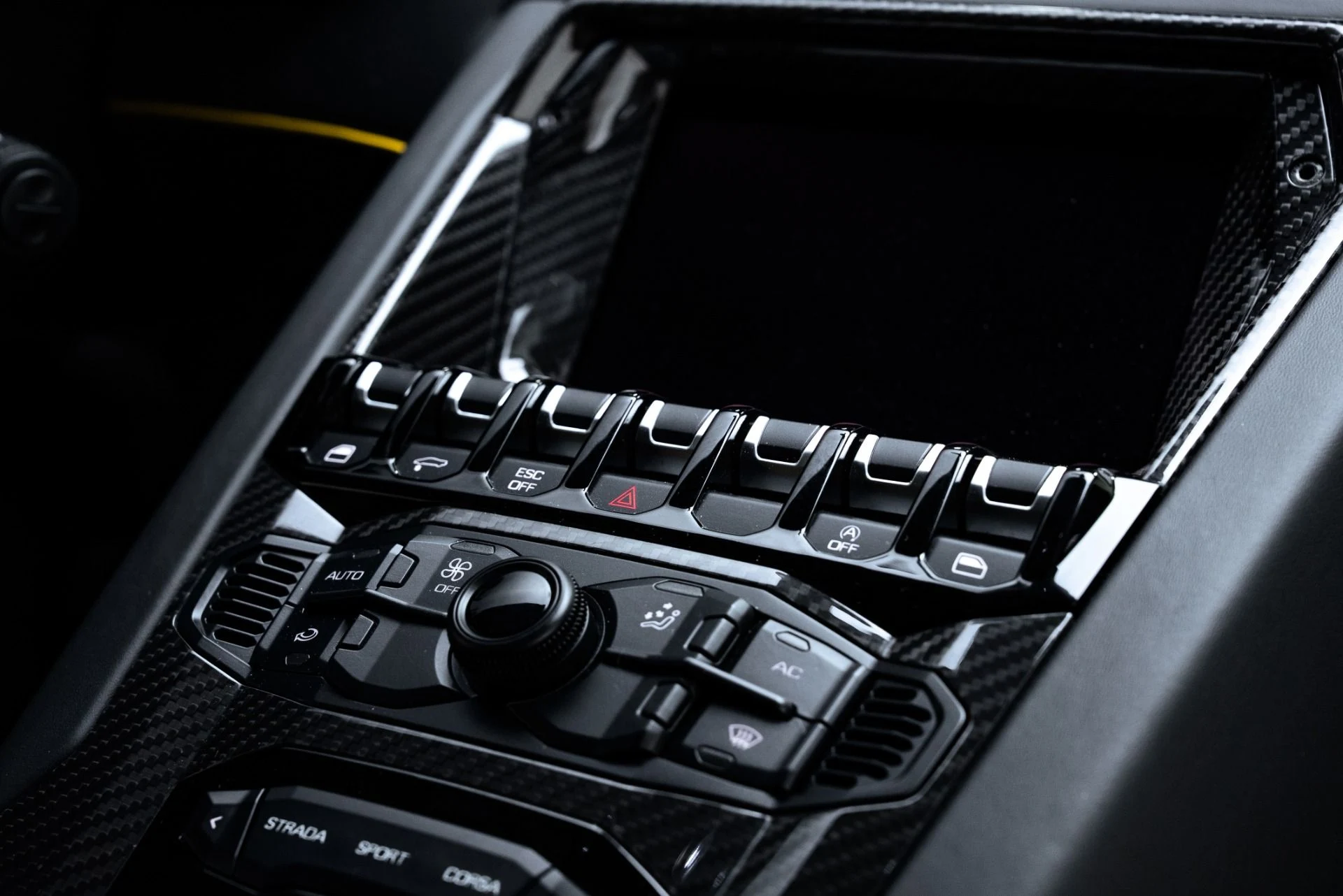 mph042_3600652357_Used_2016_Lamborghini_Aventador_SV_1775078140_bcd113ac60