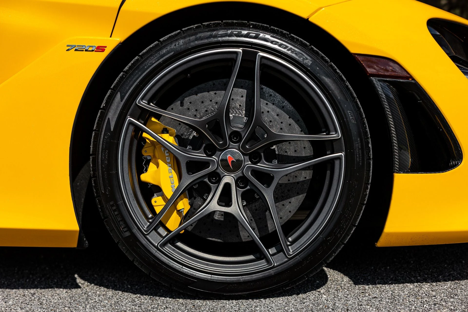 mph042_361067649_Used_2018_Mc_Laren_720_S_Performance_00986a4a03
