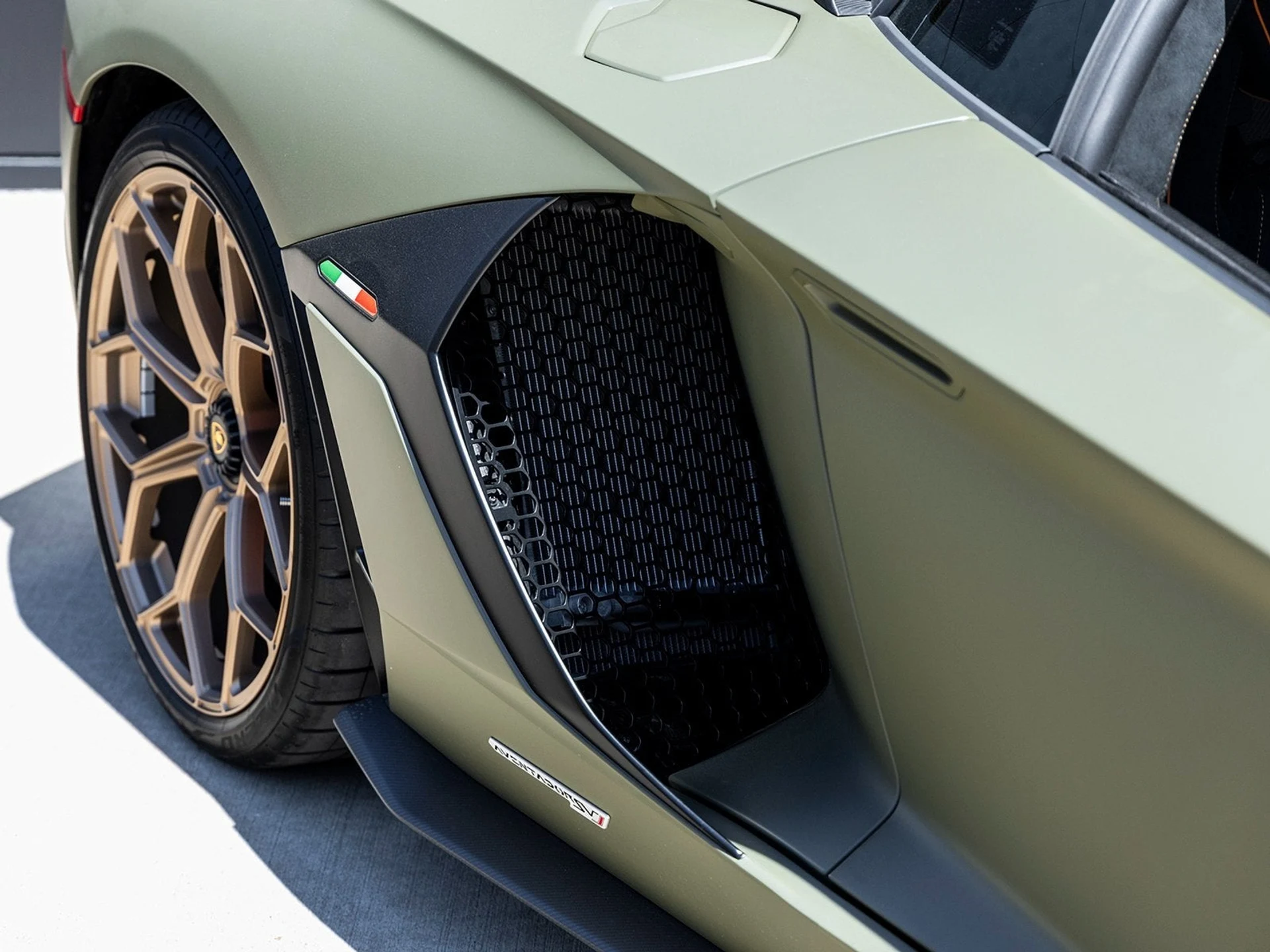 mph042_3616061615_43_e178368a71