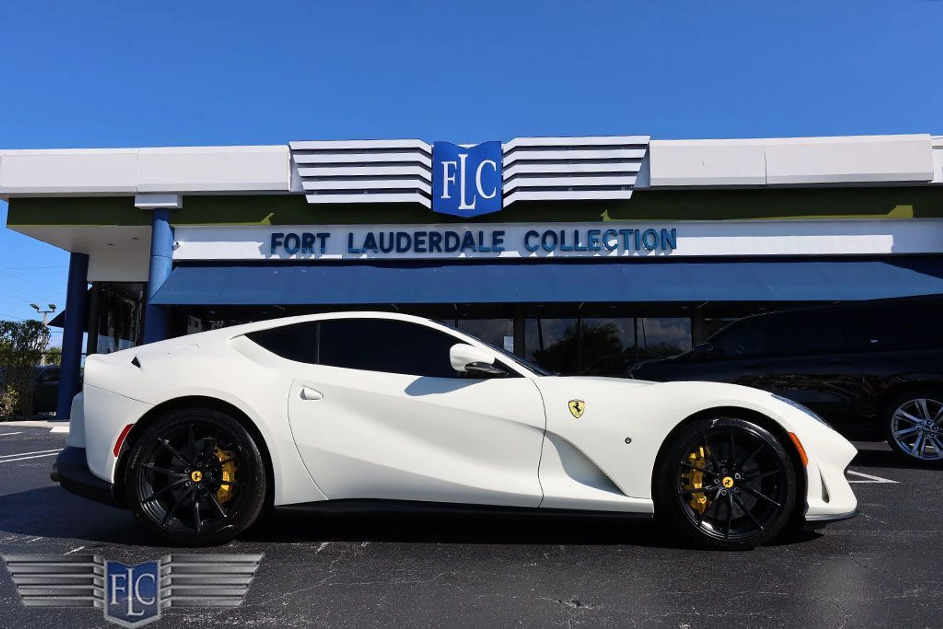 mph042_3631780786_used_2020_ferrari_812_superfast_coupe_6305_22951758_43_1024_4b81530f92