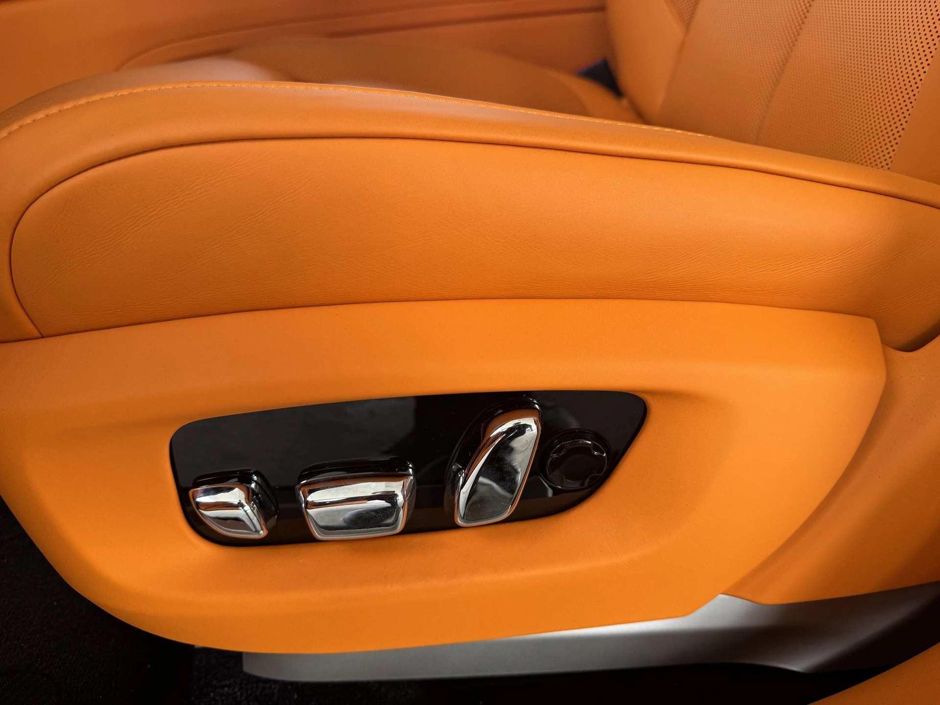 mph042_3632601502_4d1cf7e3c1069d7fb6d8644814b69f2fx_bbe79f72dc