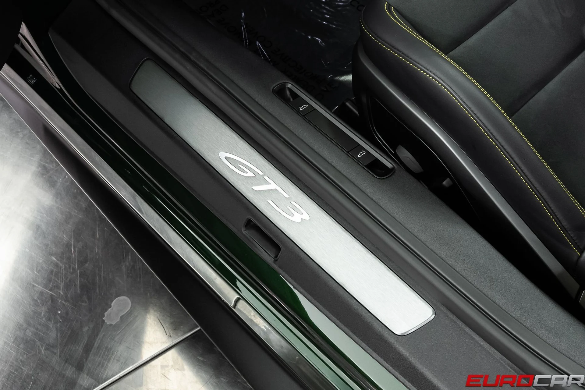 mph042_3690847118_c2cbdaae_1320_40ff_85c9_0ef87b9c5bcf_1a332111e0