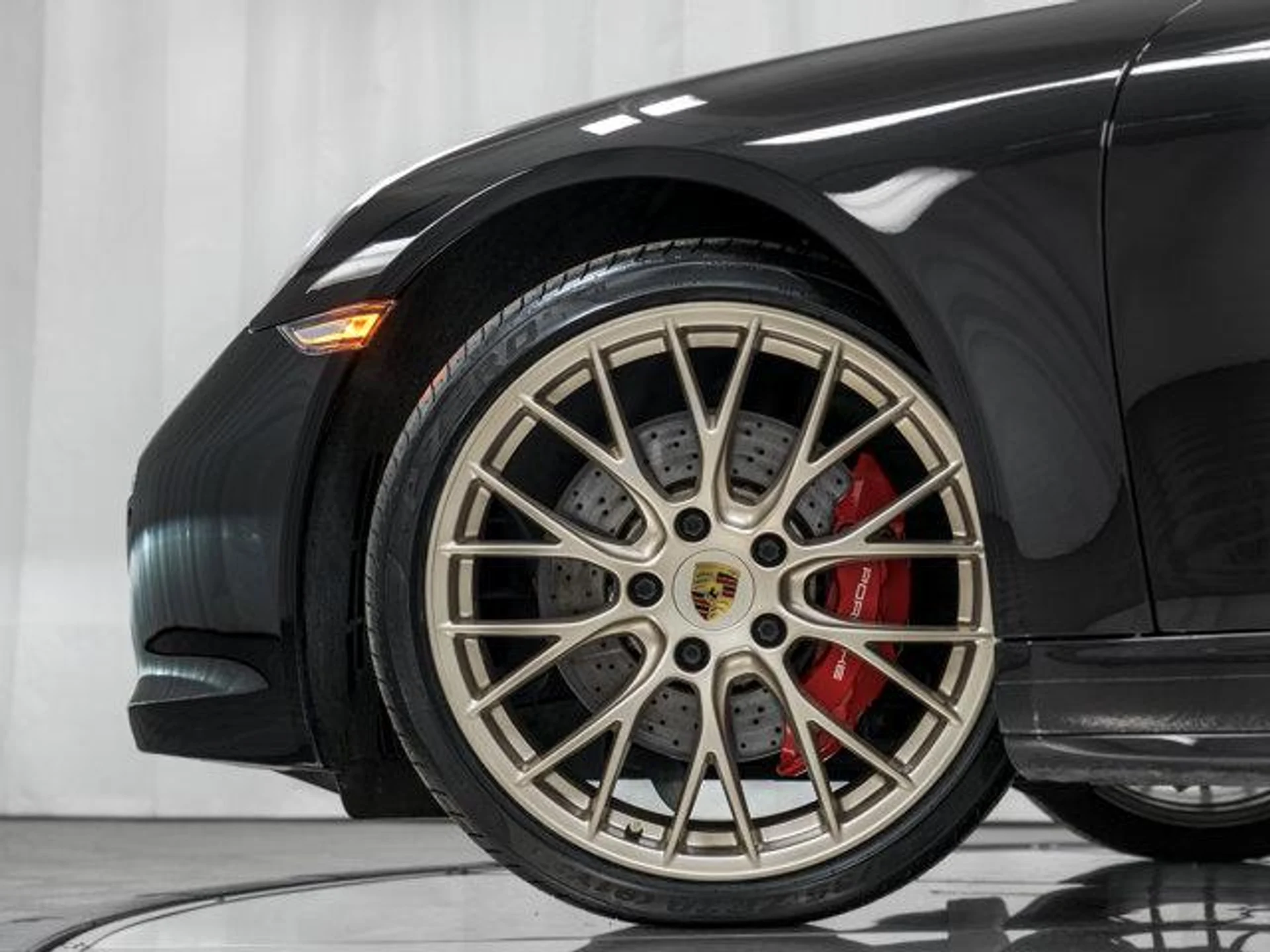 mph042_3692734331_8m_Ve_R_Ip_CY_Abz_LH_60_G75r9e_Fz_G_Kw_8000fca36c