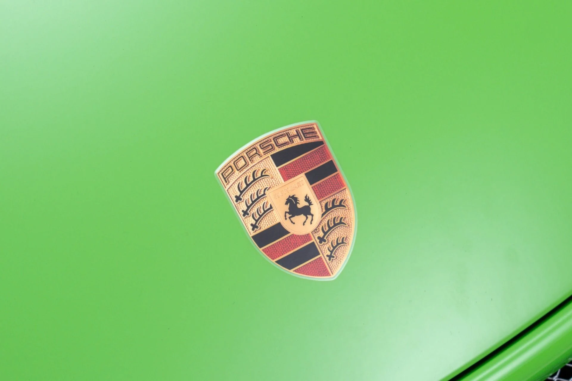 mph042_3699563342_Used_2019_Porsche_911_GT_3_RS_1774471172_97734c04ac