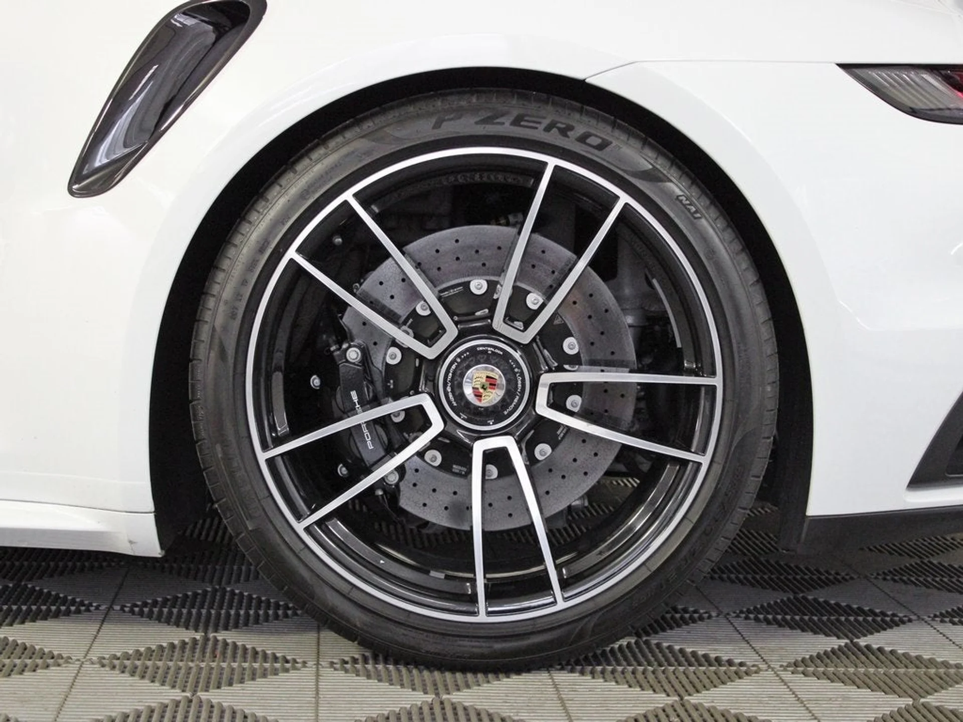 mph042_3706773997_43_68a8736daf