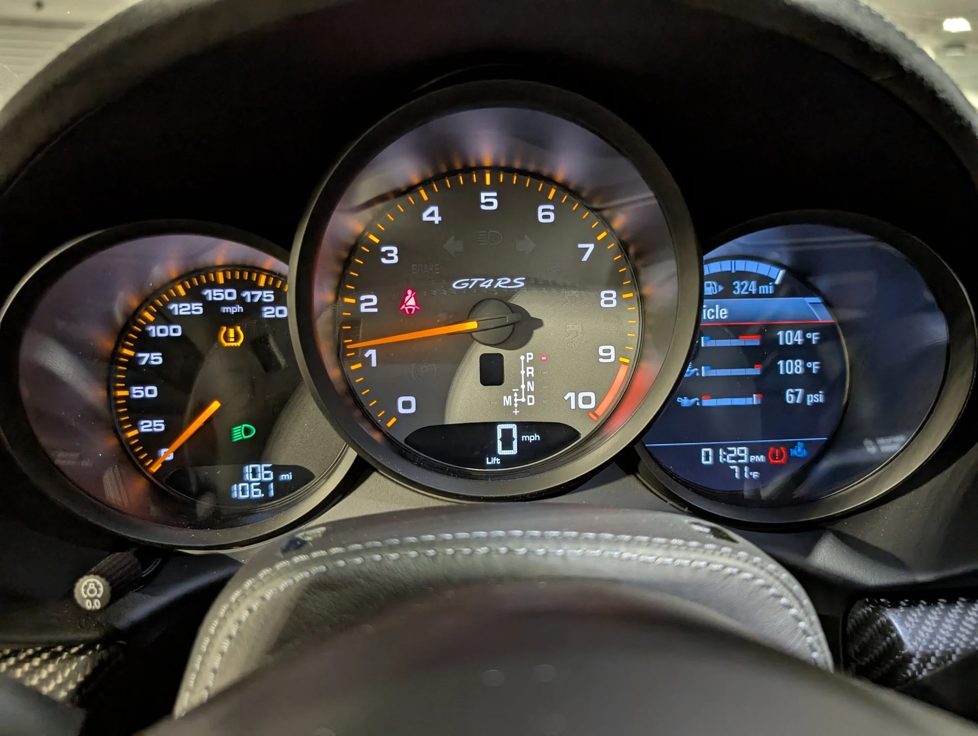 mph042_3713706874_fa798a3b406b85b91ec60d2a9a96c060x_8d52172d69