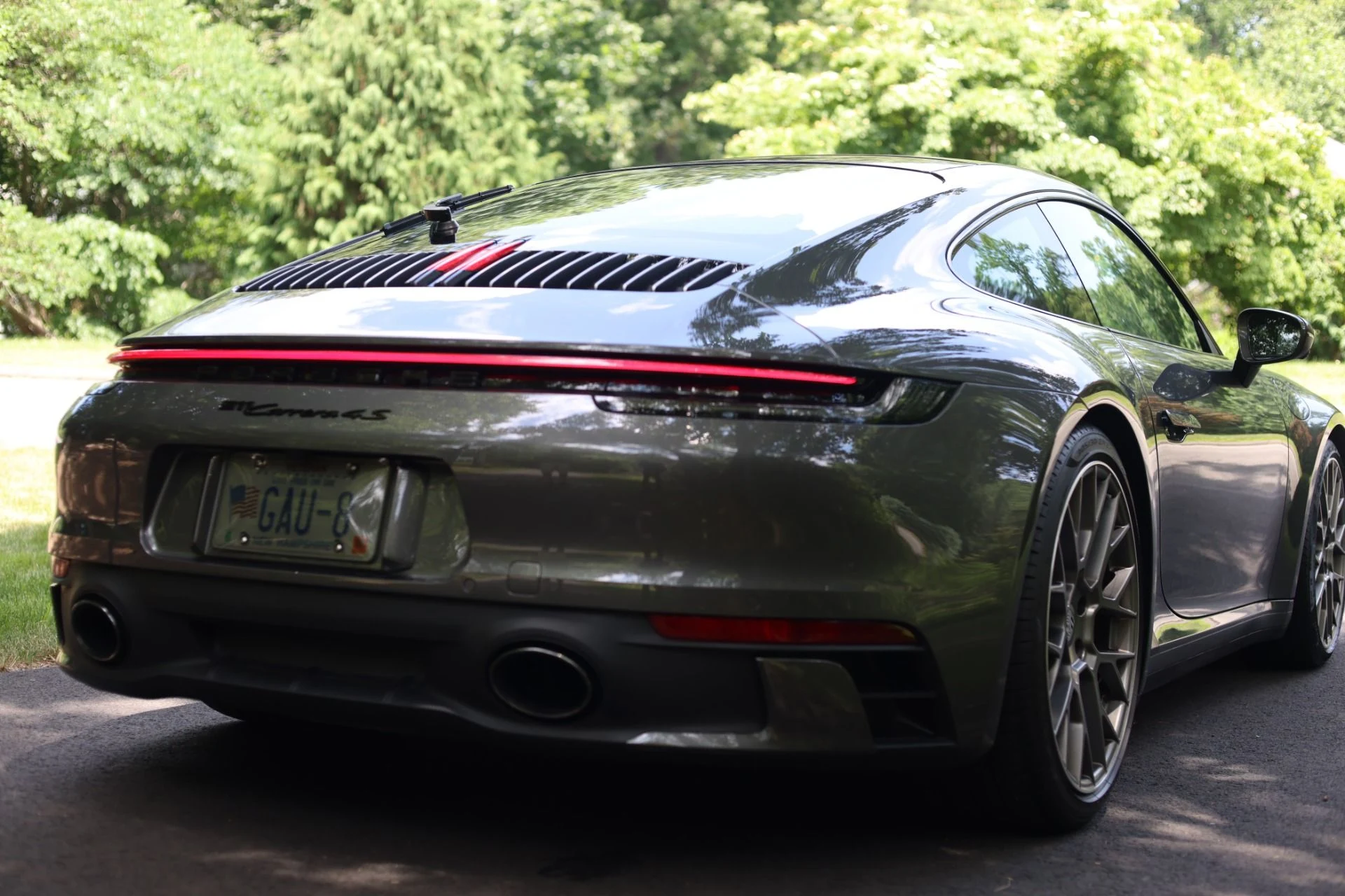 mph042_3752469497_Used_2021_Porsche_911_Carrera_4_S_1782945375_7ce37939b4