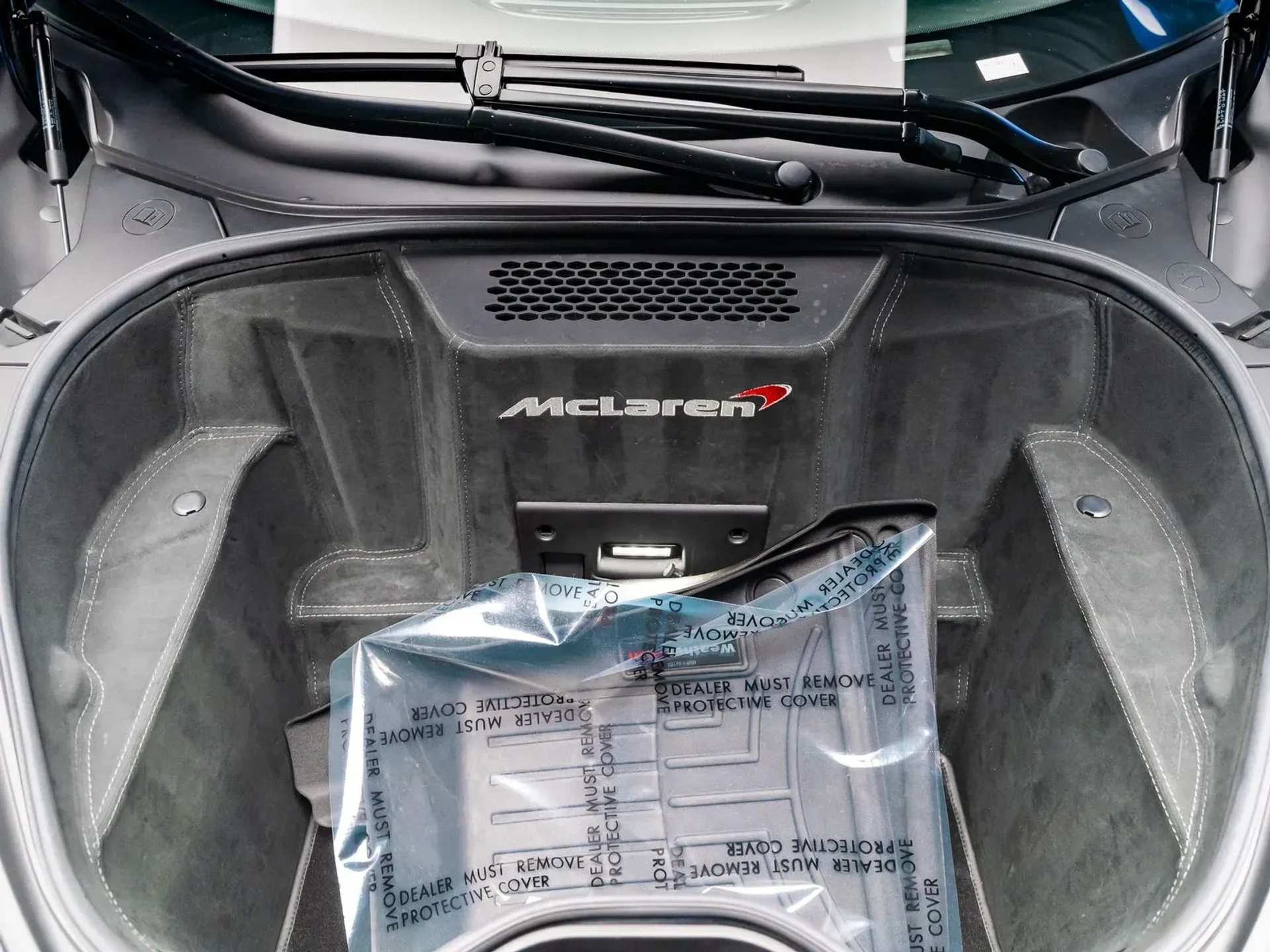 mph042_3753154293_86894c04_ff80_40f7_8842_ac4f34d5742a_35abcebf3b