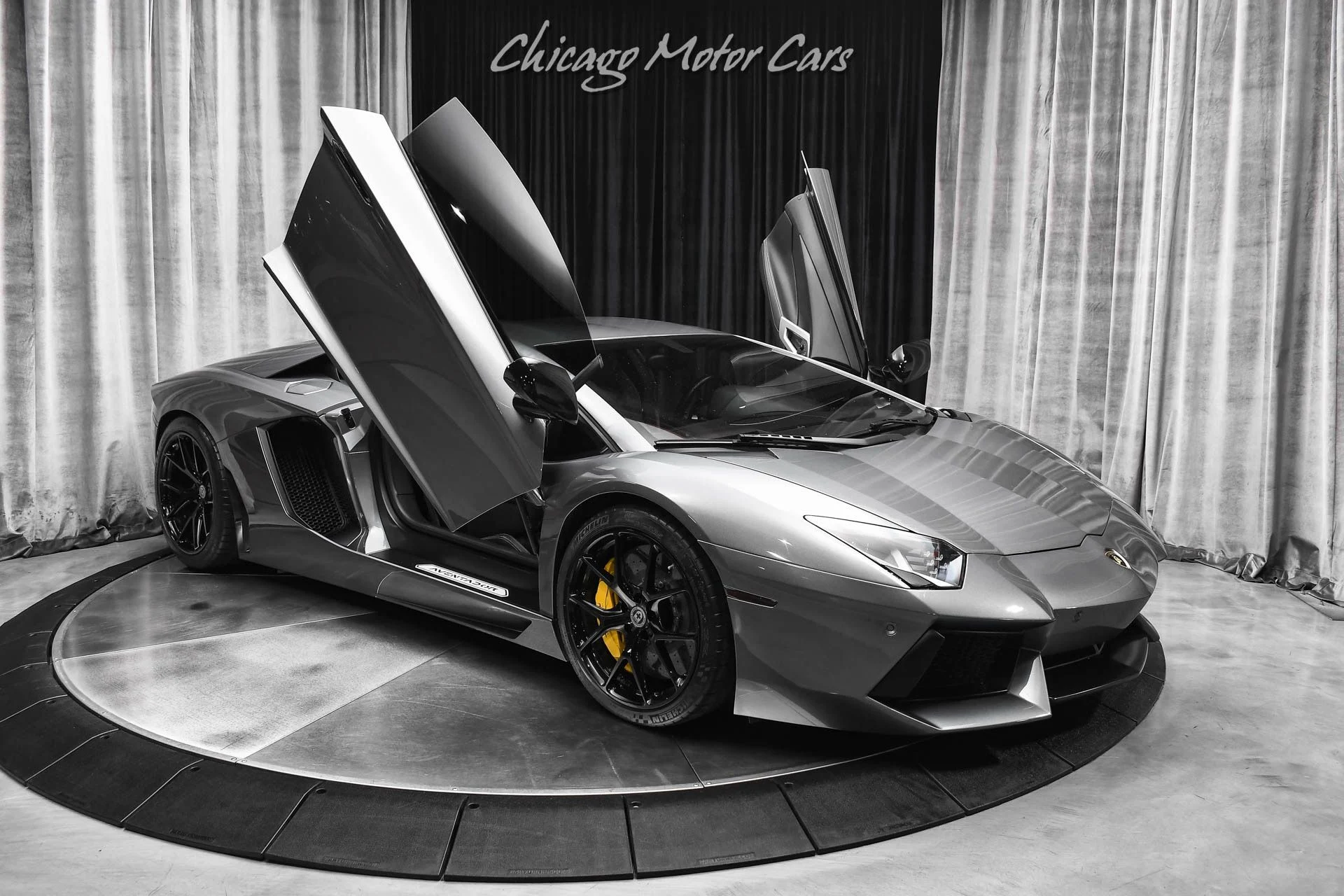 mph042_375355967_12975_p43_l_8937e4e3c8