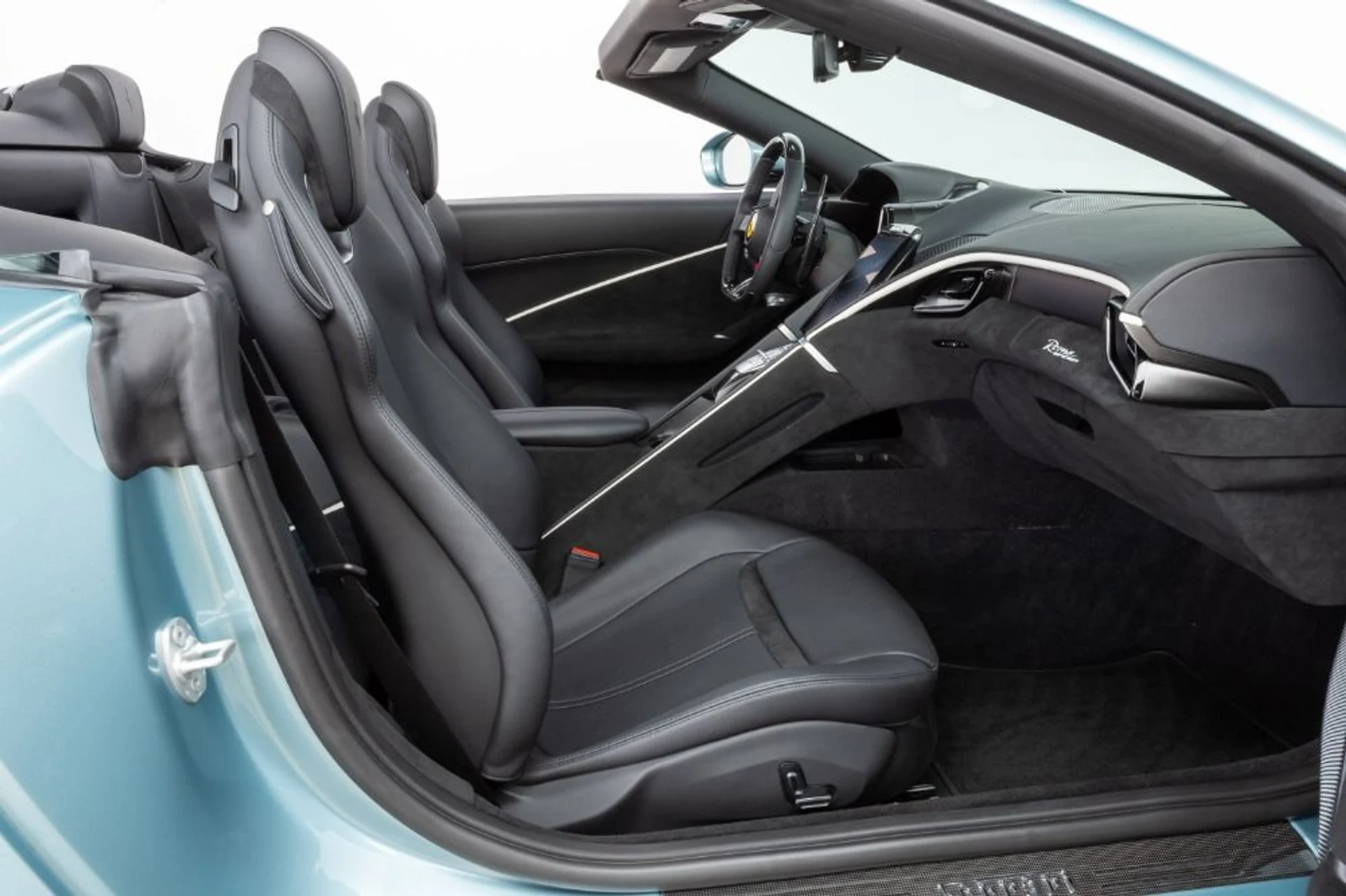 mph042_3755674361_Used_2024_Ferrari_Roma_Spider_c8c43f5ab1