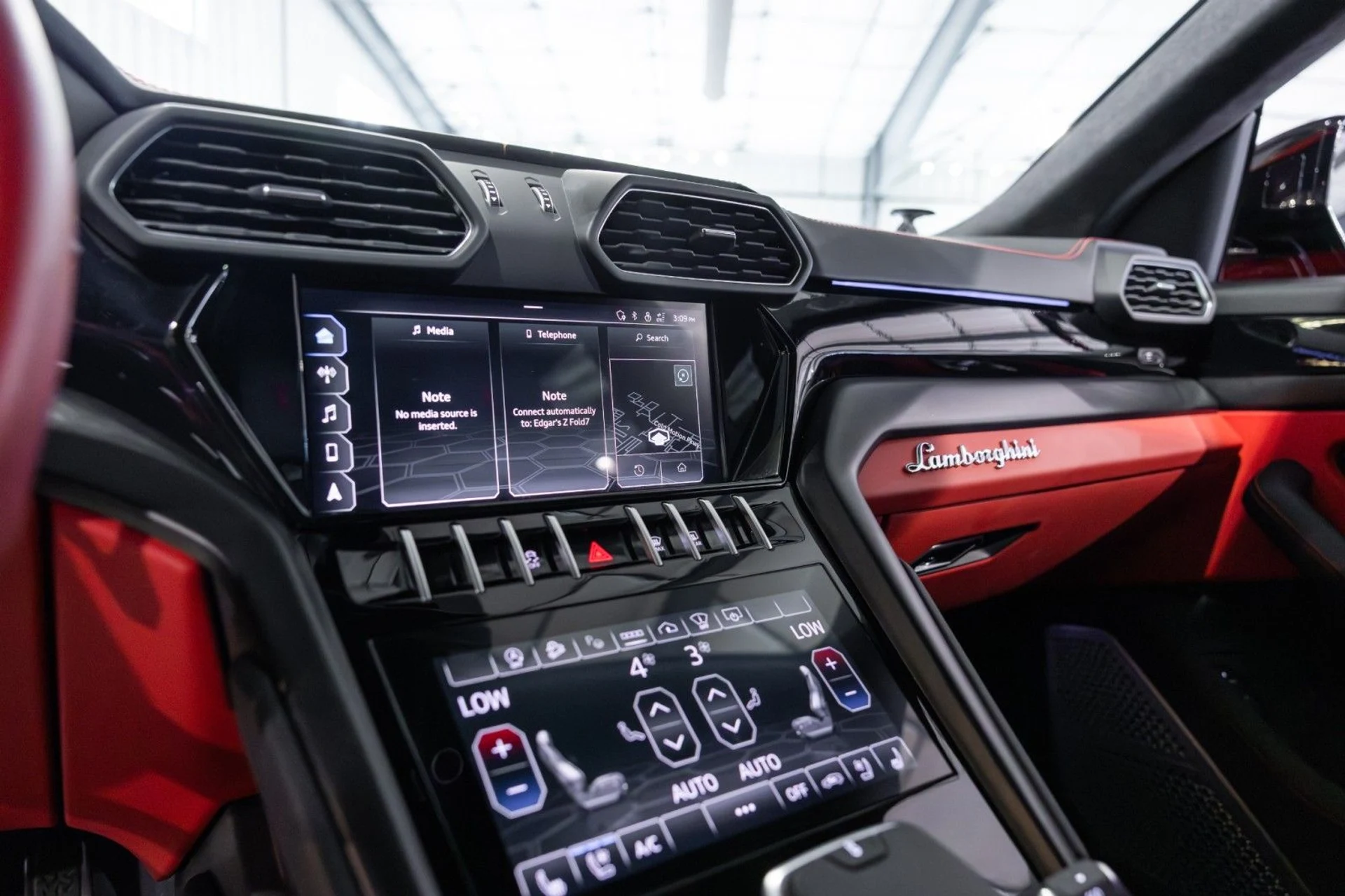 mph042_3767750949_e_Q_d7ac1699f8