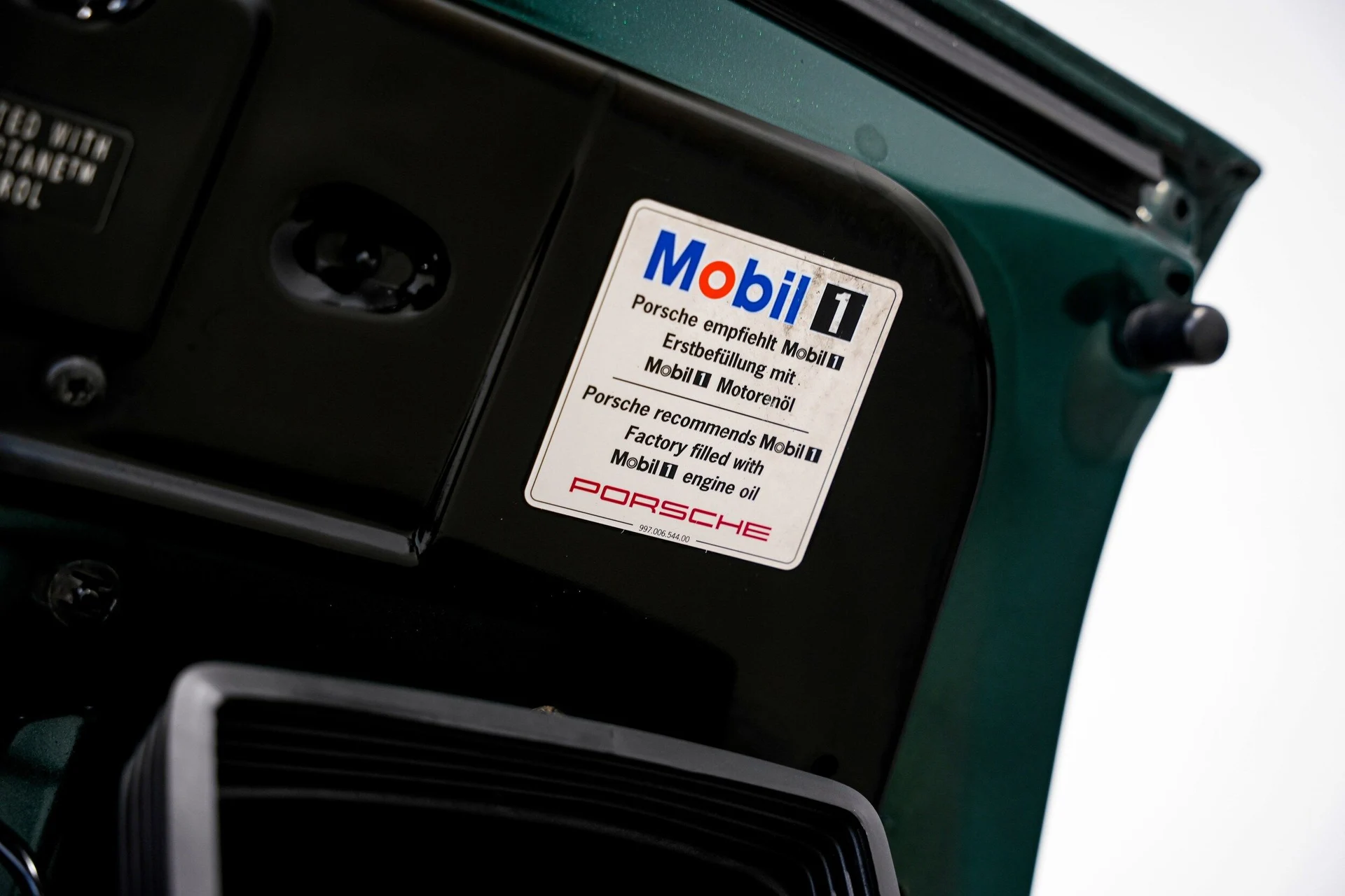 mph042_3782598686_c4b45394991c41b3308db4eecef3e403x_f4e7454abb