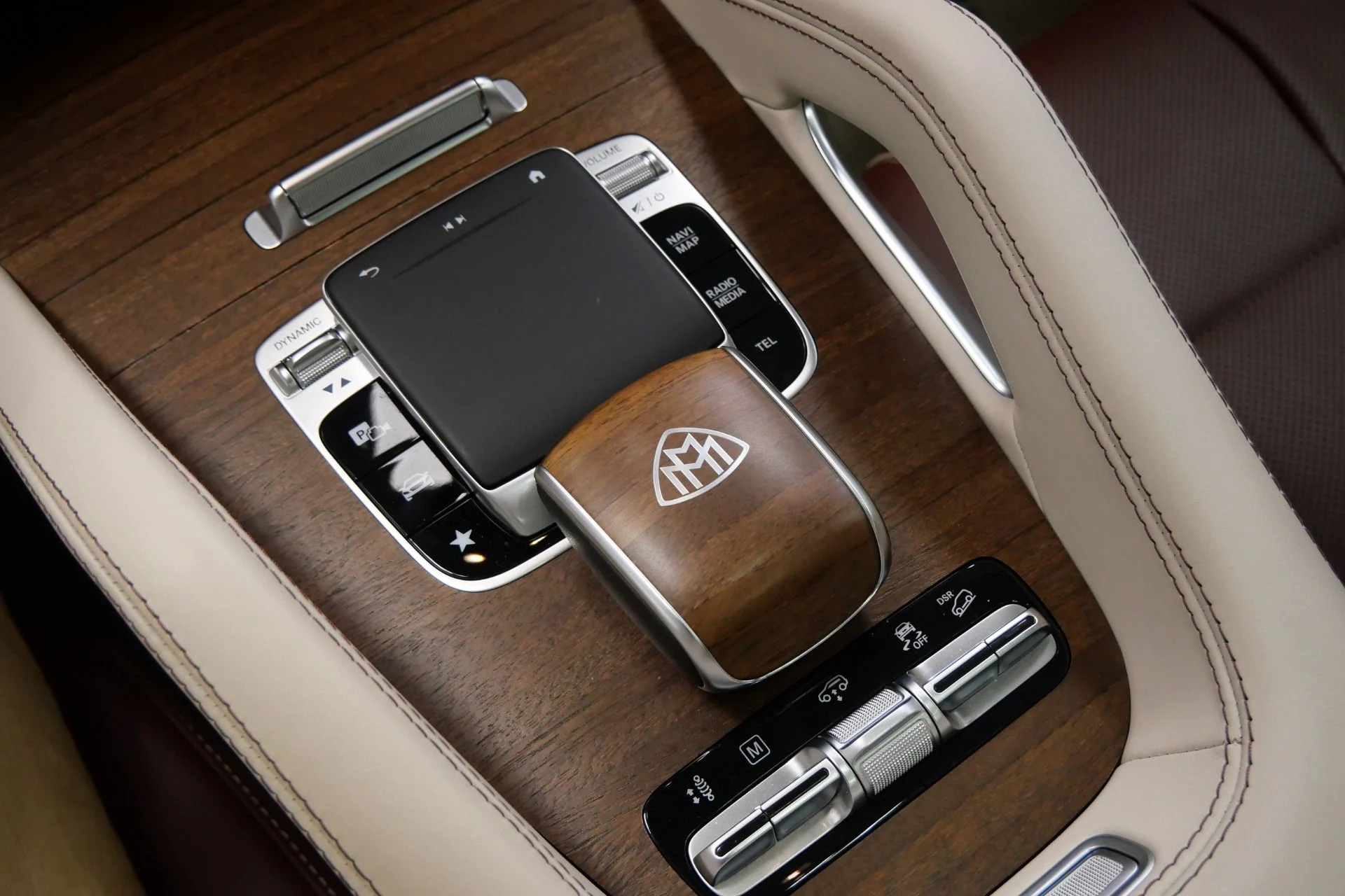 mph042_3787170413_Used_2022_Mercedes_Benz_Maybach_GLS_600_4_MATIC_Beautiful_Colors_Four_Seat_Configuration_Walnut_Trim_1776795080_c81f880525