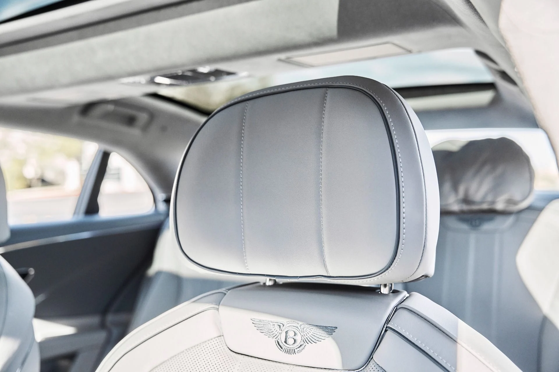 mph042_3796823480_Used_2026_Bentley_Flying_Spur_V8_1775613310_f469e4e0db