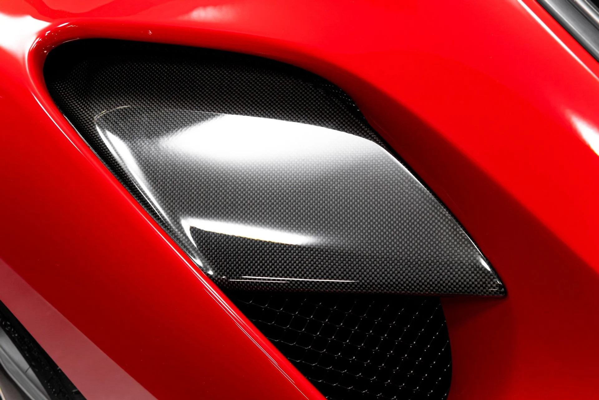 mph042_3797812134_Used_2017_Ferrari_488_GTB_1772166972_0691a0a033