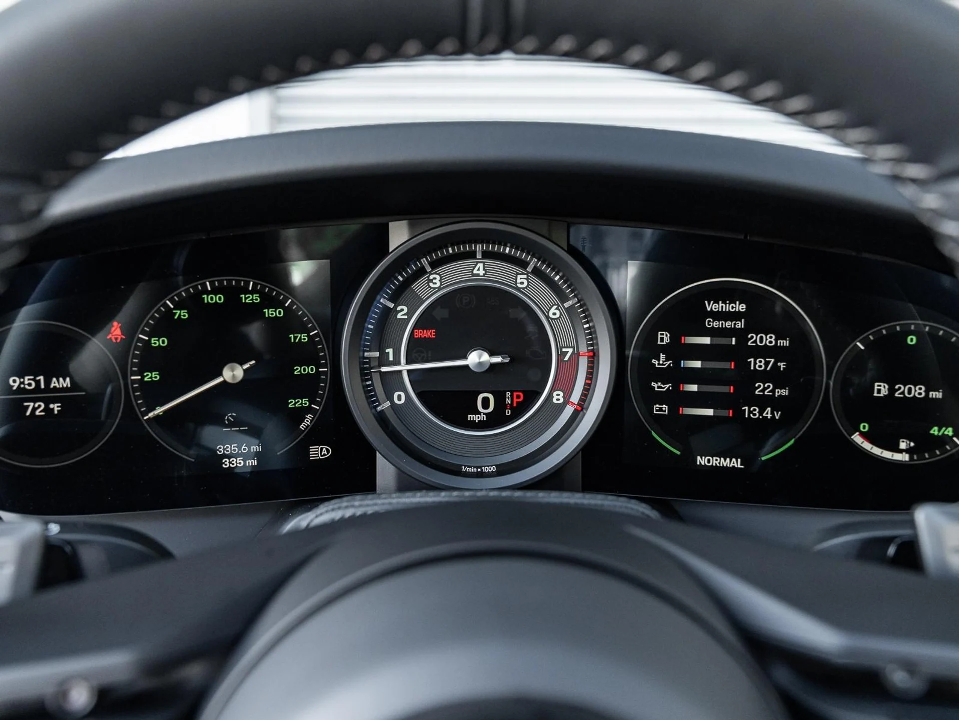 mph042_3834629915_Used_2025_Porsche_911_Turbo_1761858422_e15c080038