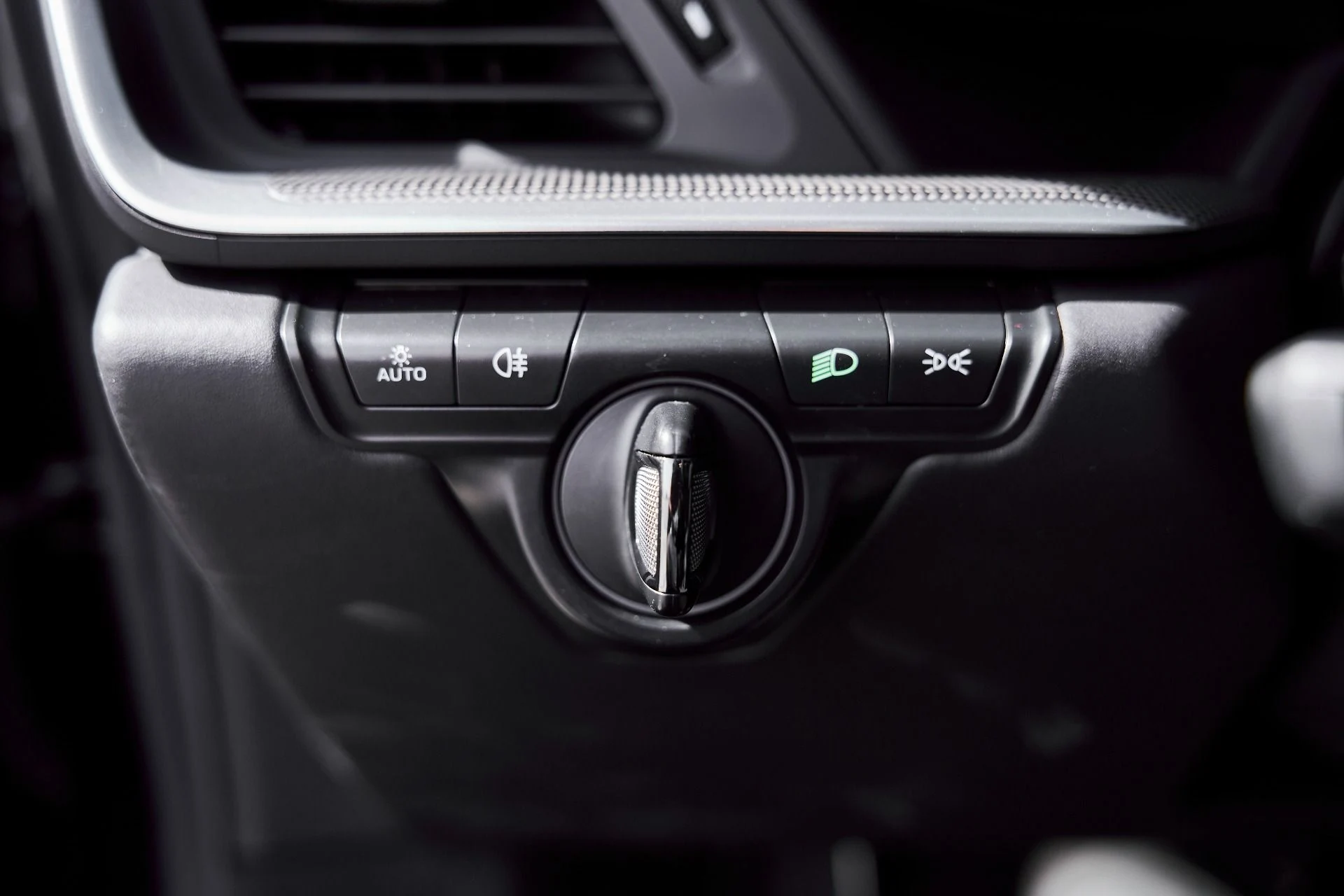 mph042_3855343485_Used_2024_Porsche_911_Turbo_S_1772073690_9abab2b966