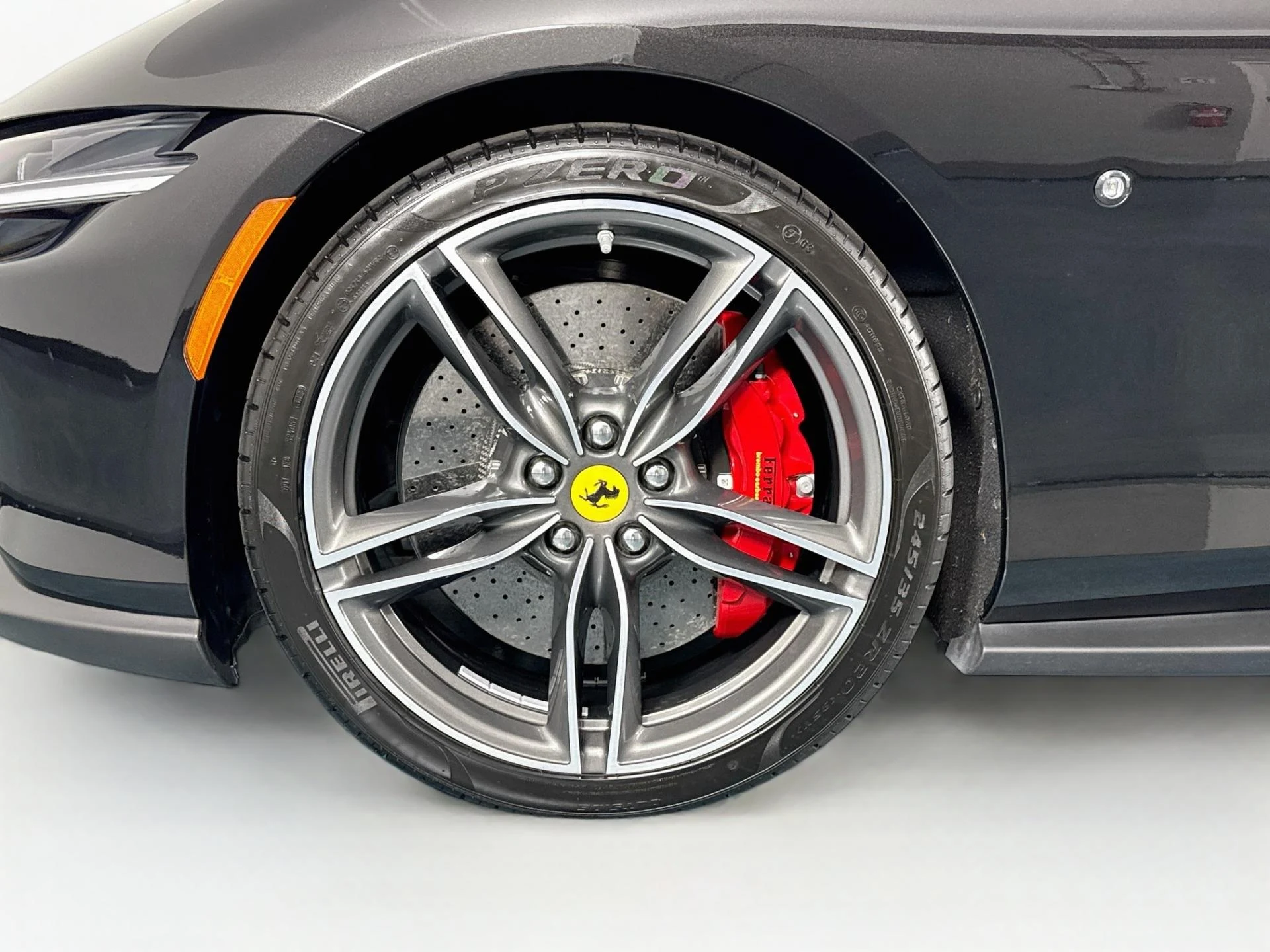 mph042_3857915337_Used_2022_Ferrari_Roma_1785965321_2f0c477c79