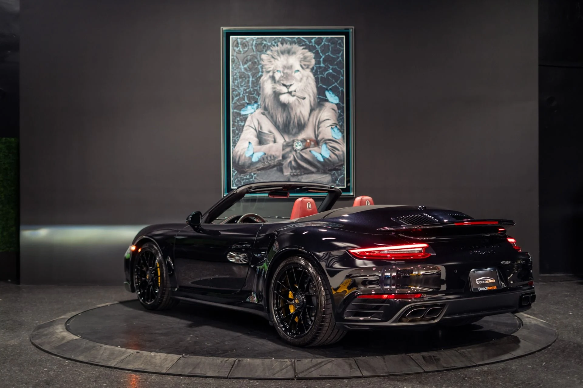 mph042_3868770828_Used_2017_Porsche_911_Turbo_S_Cabriolet_1784650214_ee4af27af7