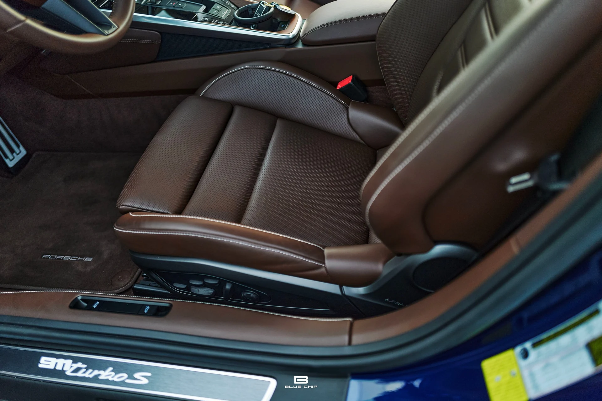 mph042_3881333611_69b06daeca0595717d008e44_L1190101_810fd47fcb